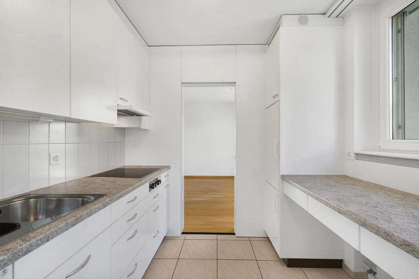 Vivere con vista panoramica sui tetti di Oberrieden - Foto 13 di 27