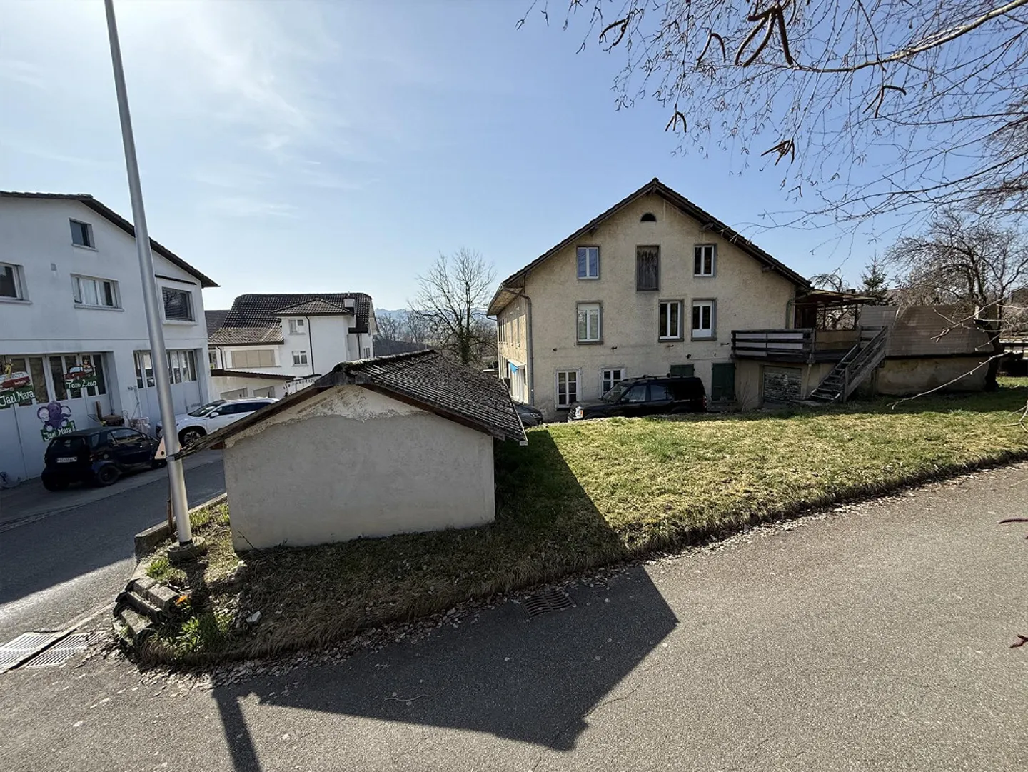 Building land with existing use and development potential - Photo 3 of 6