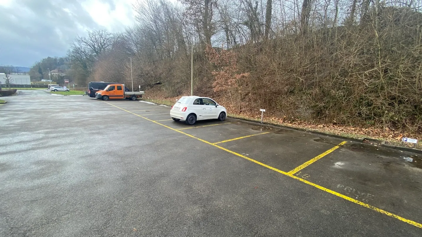 4,5-Zimmer-Wohnung mit Balkon, Aufzug und einem Parkplatz. - Foto 23 von 24