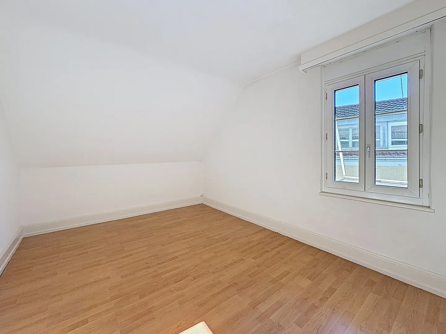 Blocco residenziale affascinante con tre appartamenti nel centro di Friburgo - Foto 4 di 14