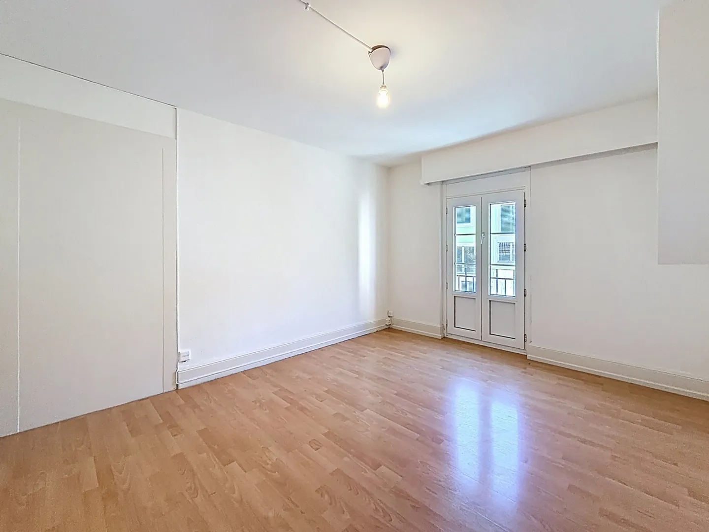 Blocco residenziale affascinante con tre appartamenti nel centro di Friburgo - Foto 5 di 14