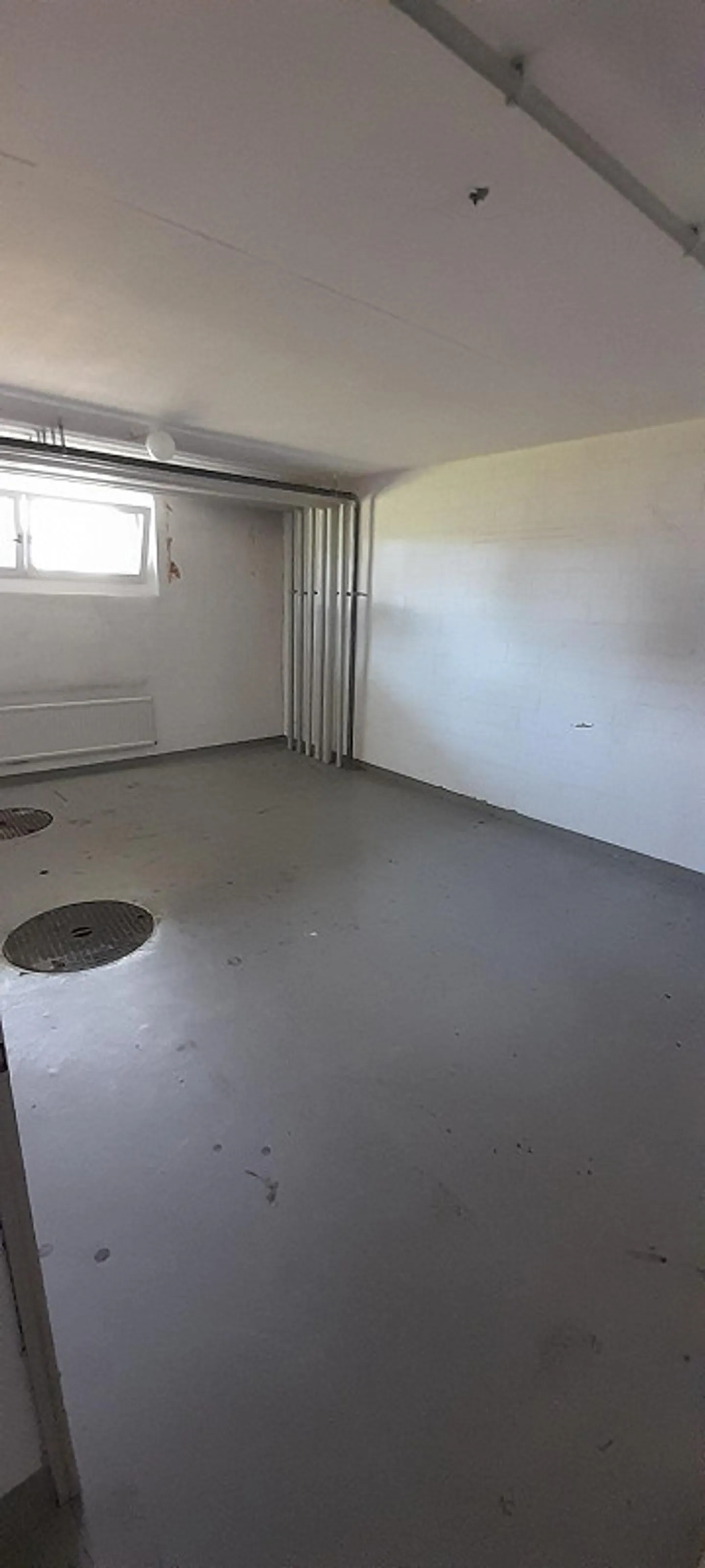 Practical Craft/Storage Room (approx. 20m2) - Photo 1 of 1