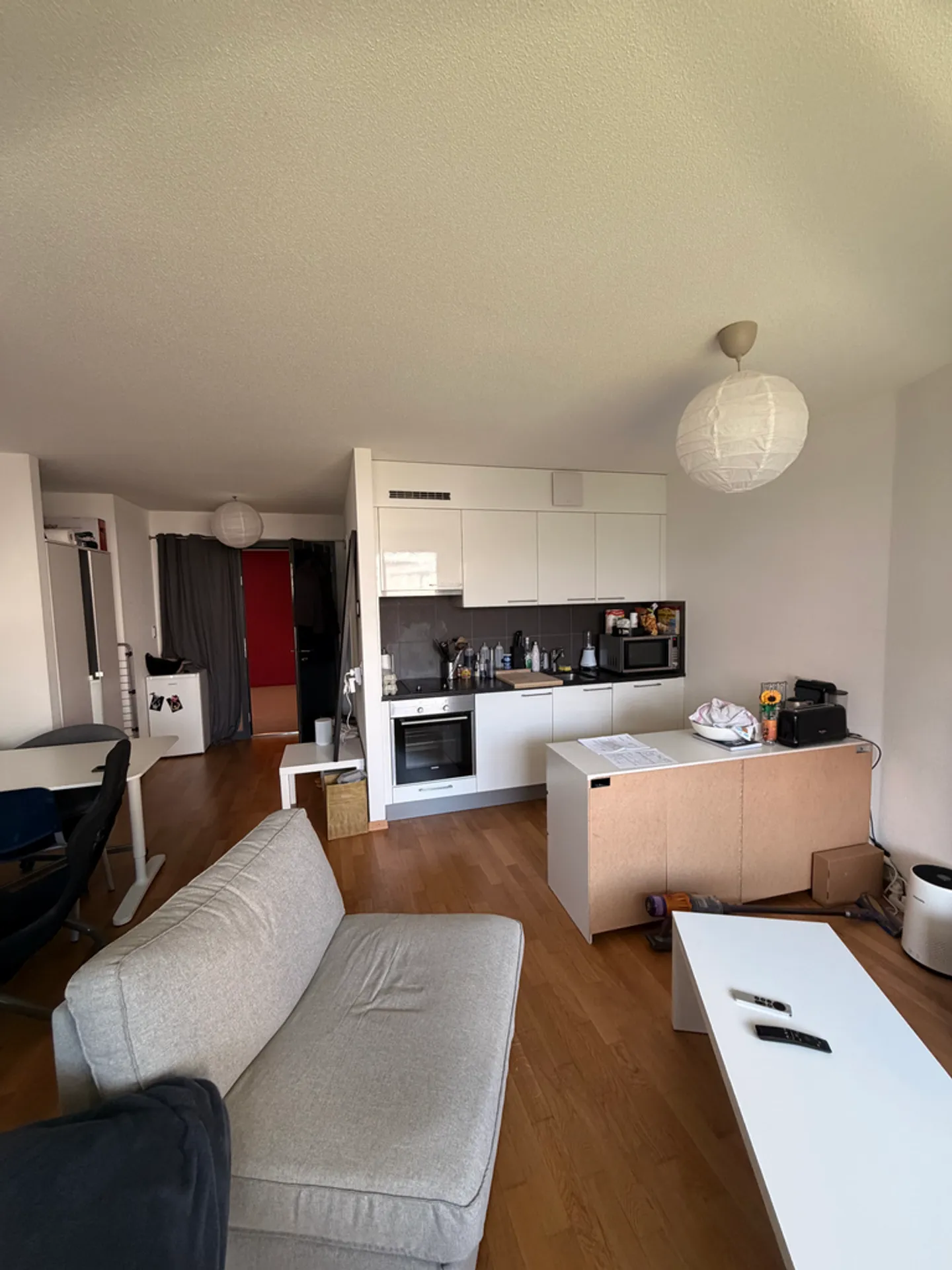 1.5 Room Apartment - Photo 3 of 4