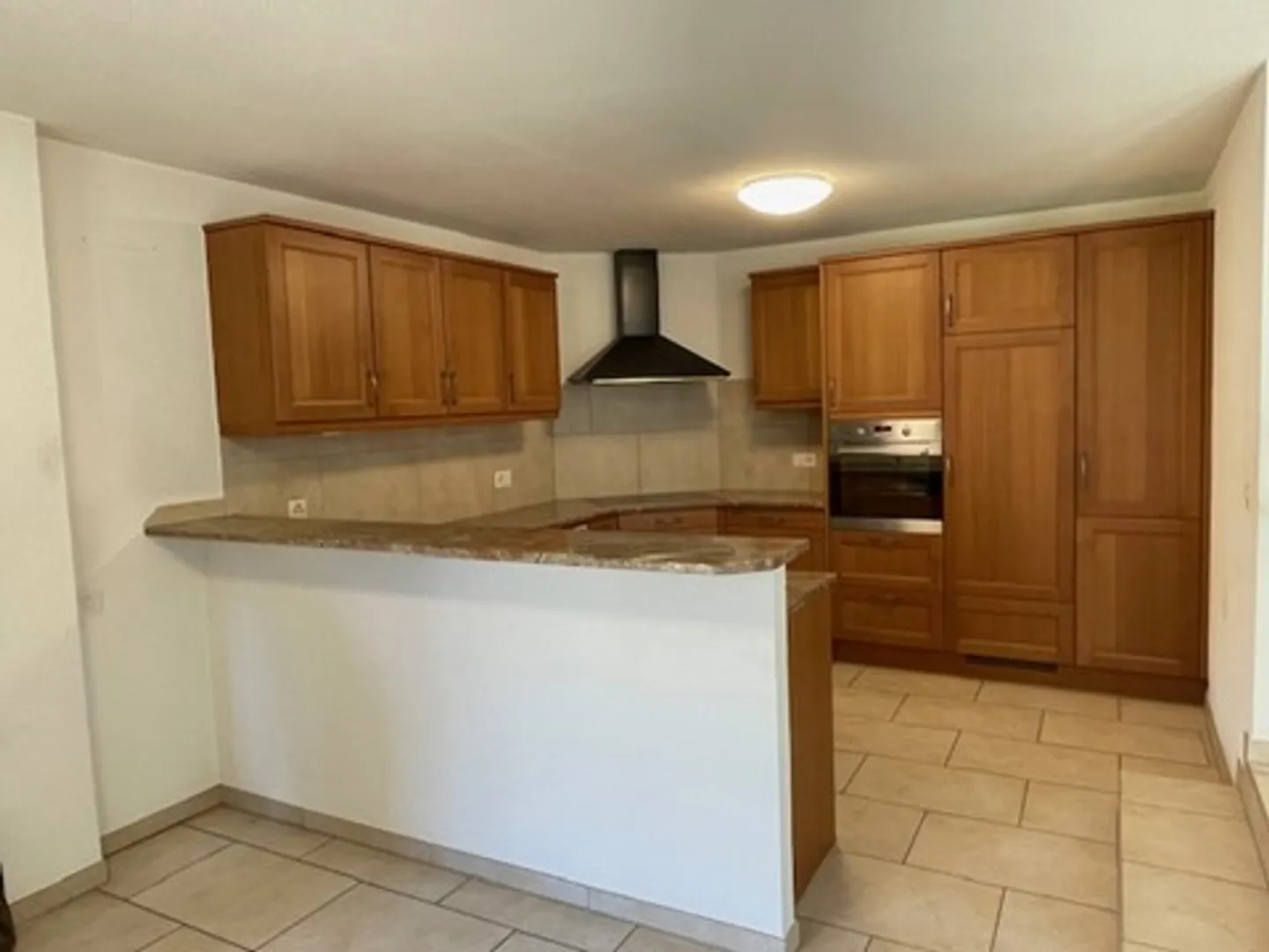 Appartement lumineux 2.5 pièces - Photo 3 sur 7