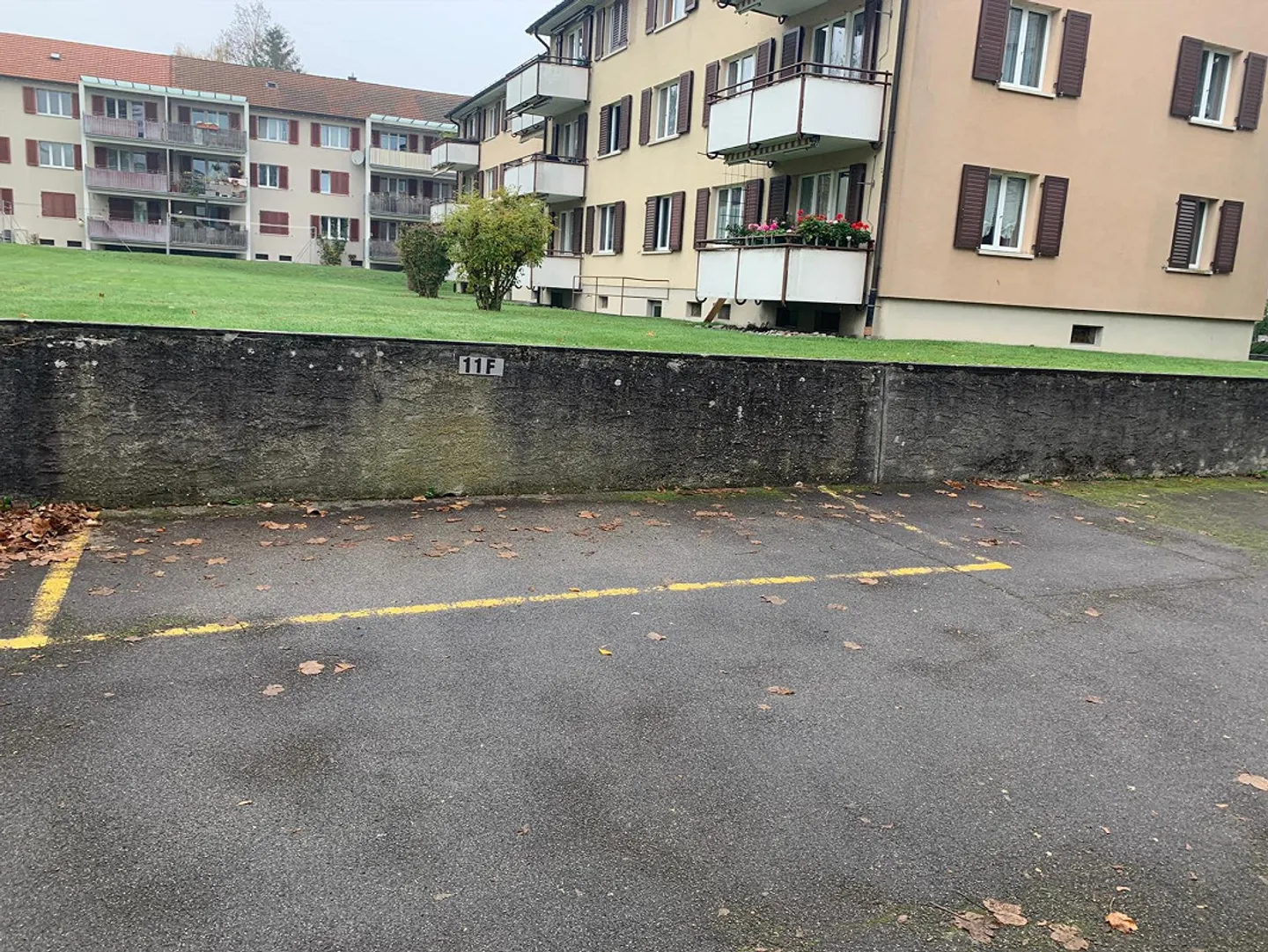 Außenparkplatz Nähe Konstanz - Foto 1 von 2