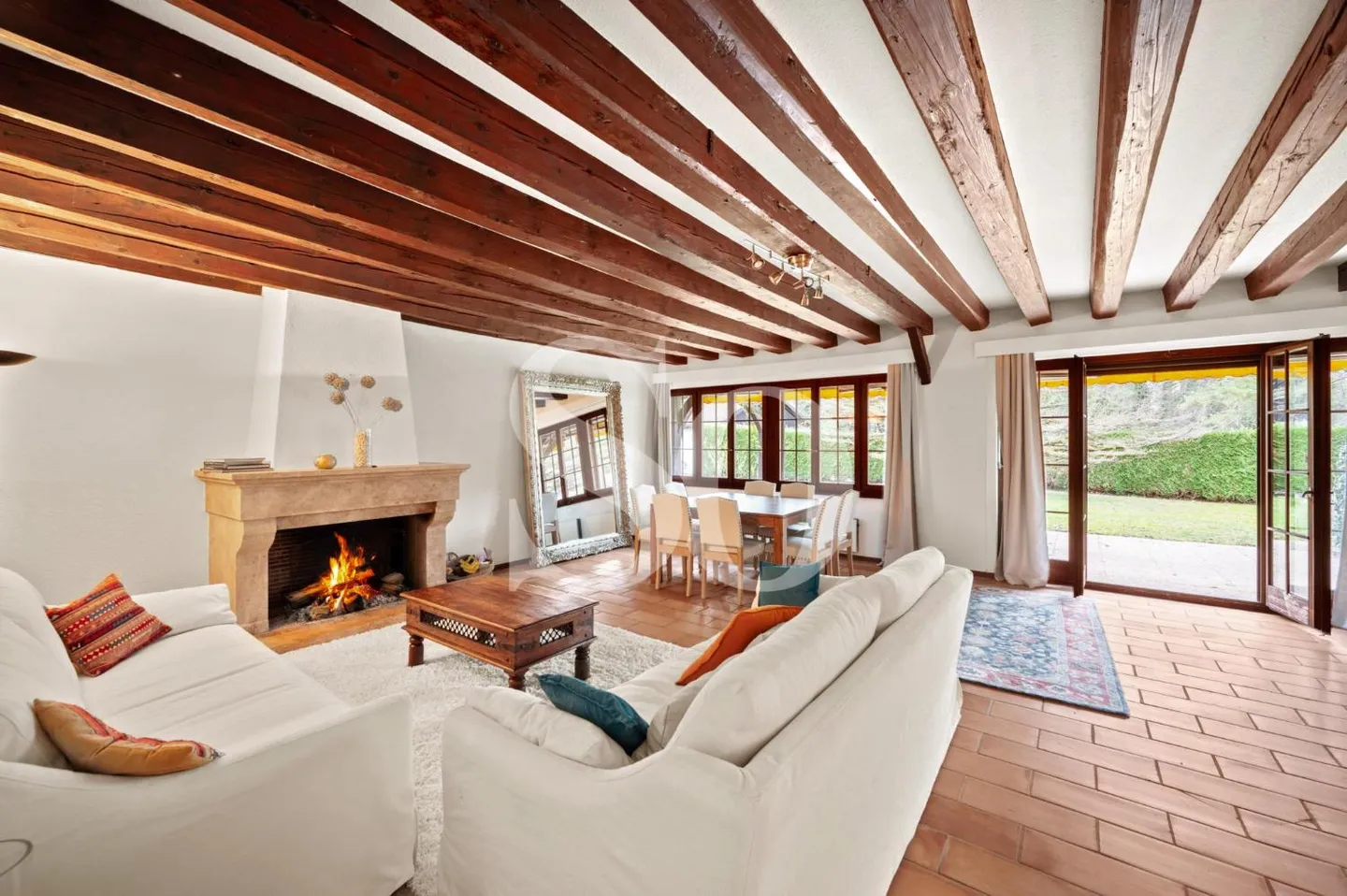 Co-Exclusivity: Beautiful Character Villa in Gingins - Photo 2 of 7