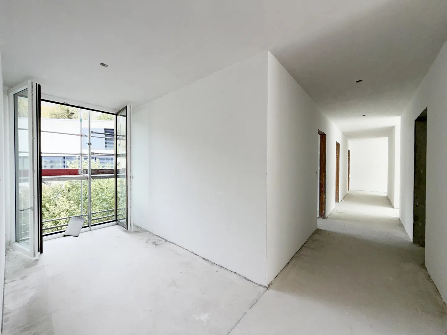 Ampio appartamento di 5,5 stanze con terrazza eccezionale di 56 m² - Foto 7 di 20