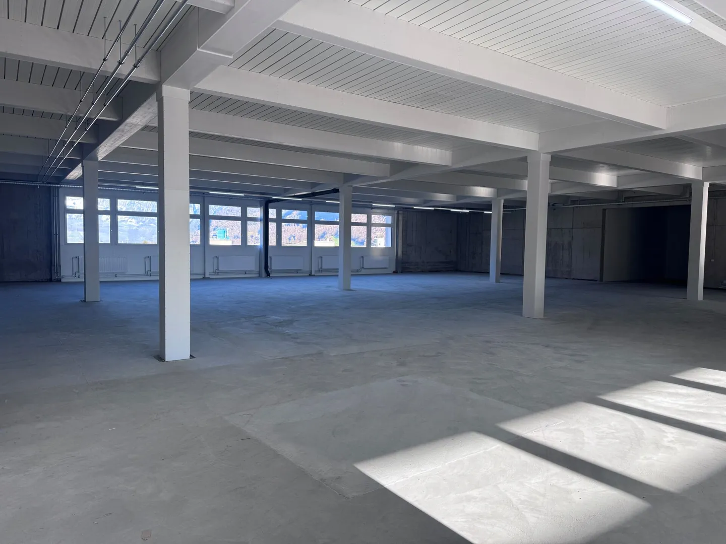 Industrial Park Plonserfeld - Commercial 3rd Floor from 200m²-796m² - Photo 5 of 8
