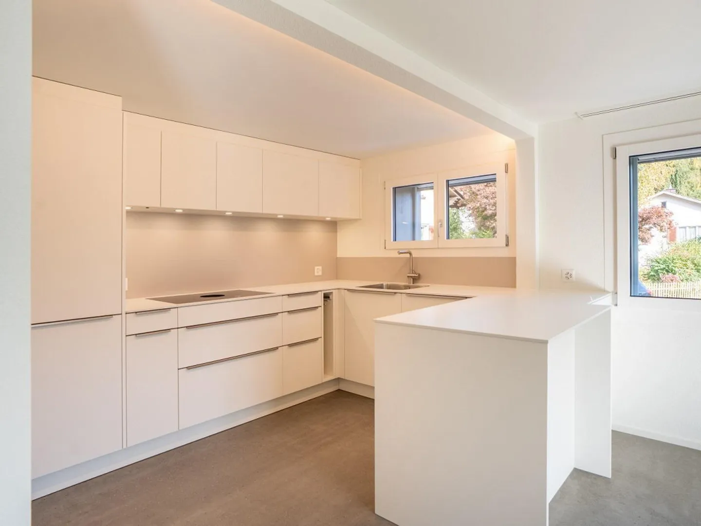 Prima locazione dopo ristrutturazione completa - Vivere modernamente in una posizione ambita! - Foto 1 di 6