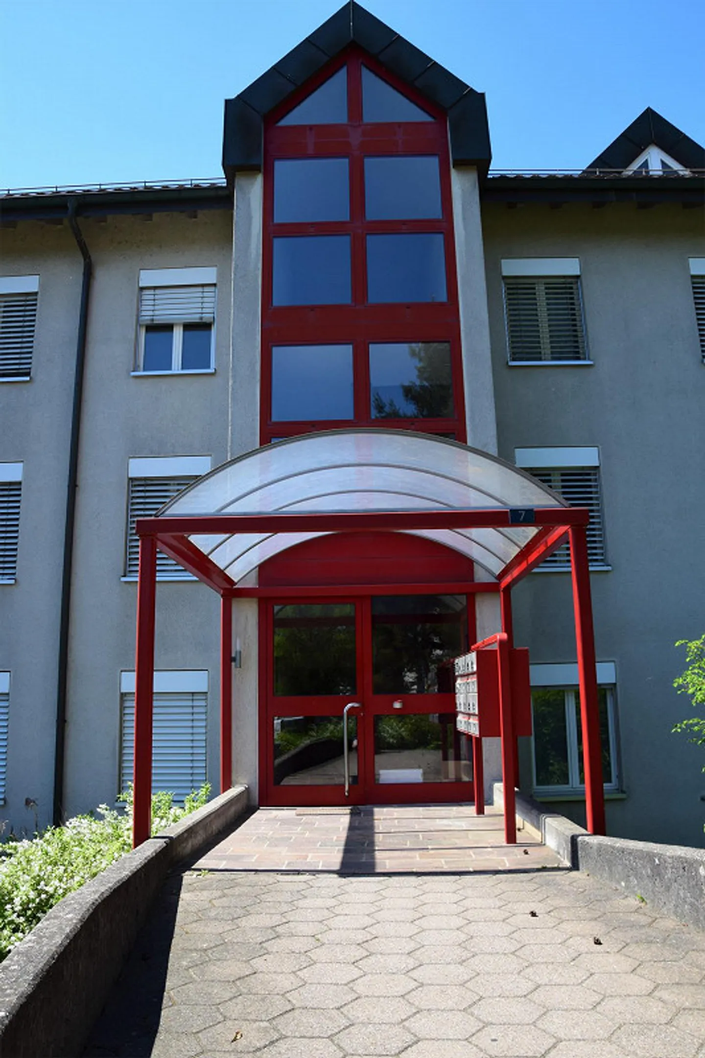 Geräumige 5,5-Zimmerwohnung - Foto 2 von 14