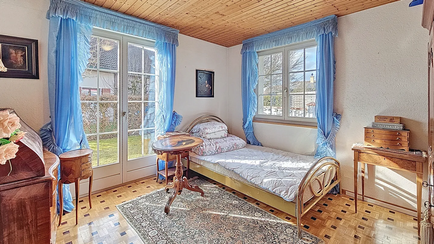 Charmante Villa in Ruhiger Lage - Foto 15 von 19