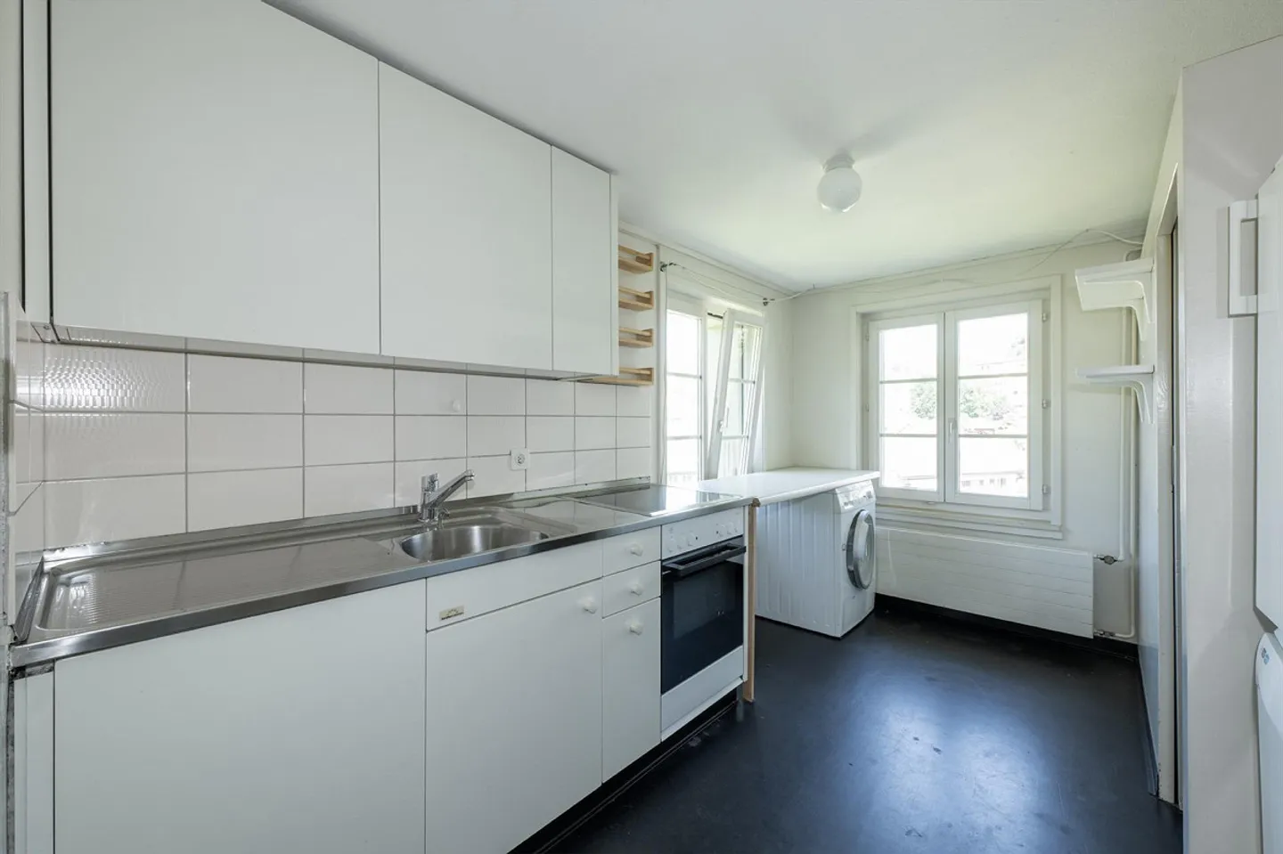 Mehrfamilienhaus mit Ausbaupotenzial - Foto 7 von 9