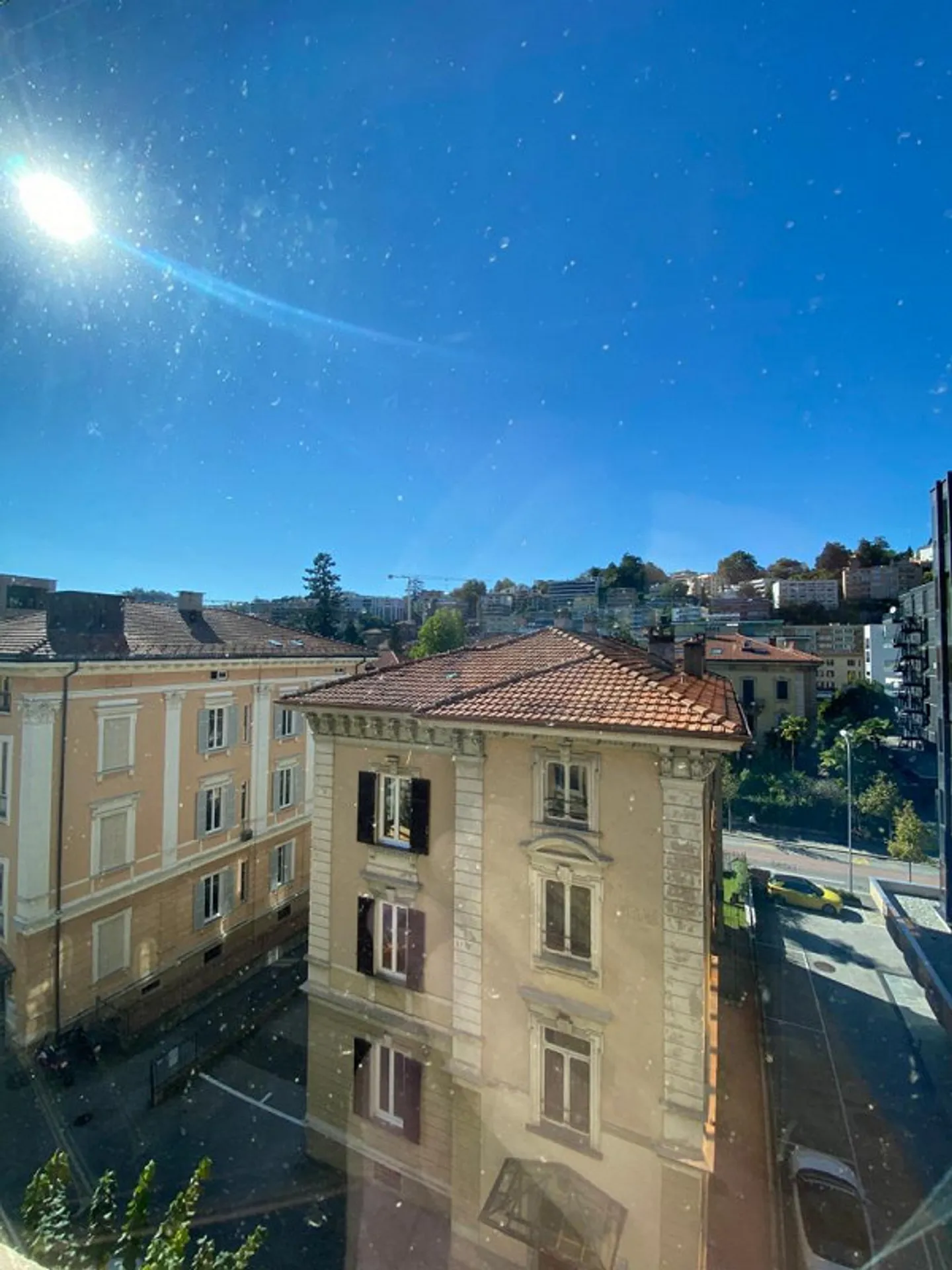 Bellissimo Appartamento in Palazzo d' Epoca, Ristrutturato 2.5 loc - Foto 8 di 9