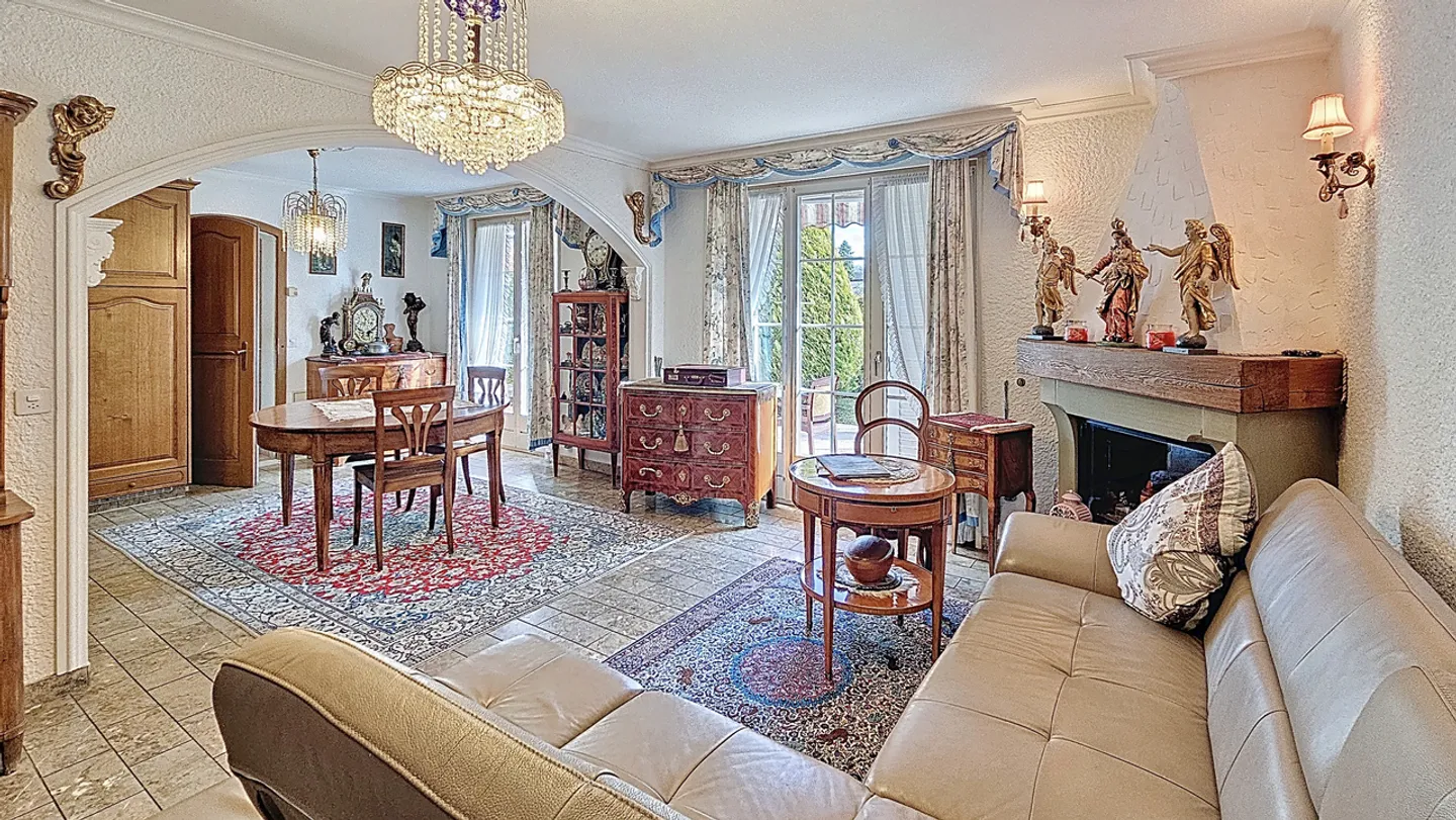 Charmante Villa in Ruhiger Lage - Foto 10 von 19