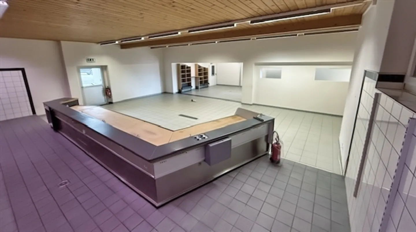 «Gewerbeflächen von ca. 85 m2 in Salavaux / VD» - Foto 2 von 5