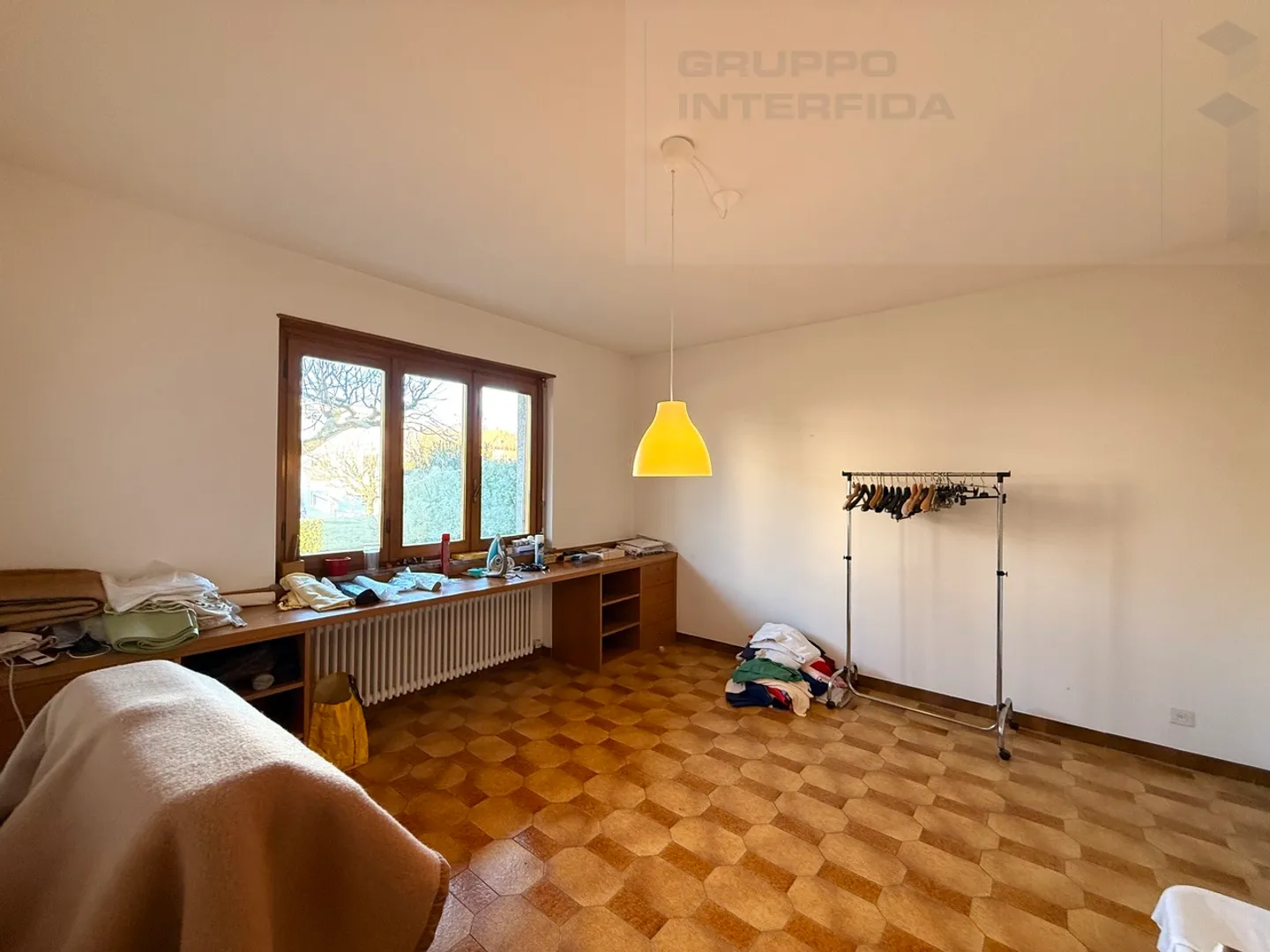 Maison spacieuse avec appartement séparé - Photo 8 sur 12