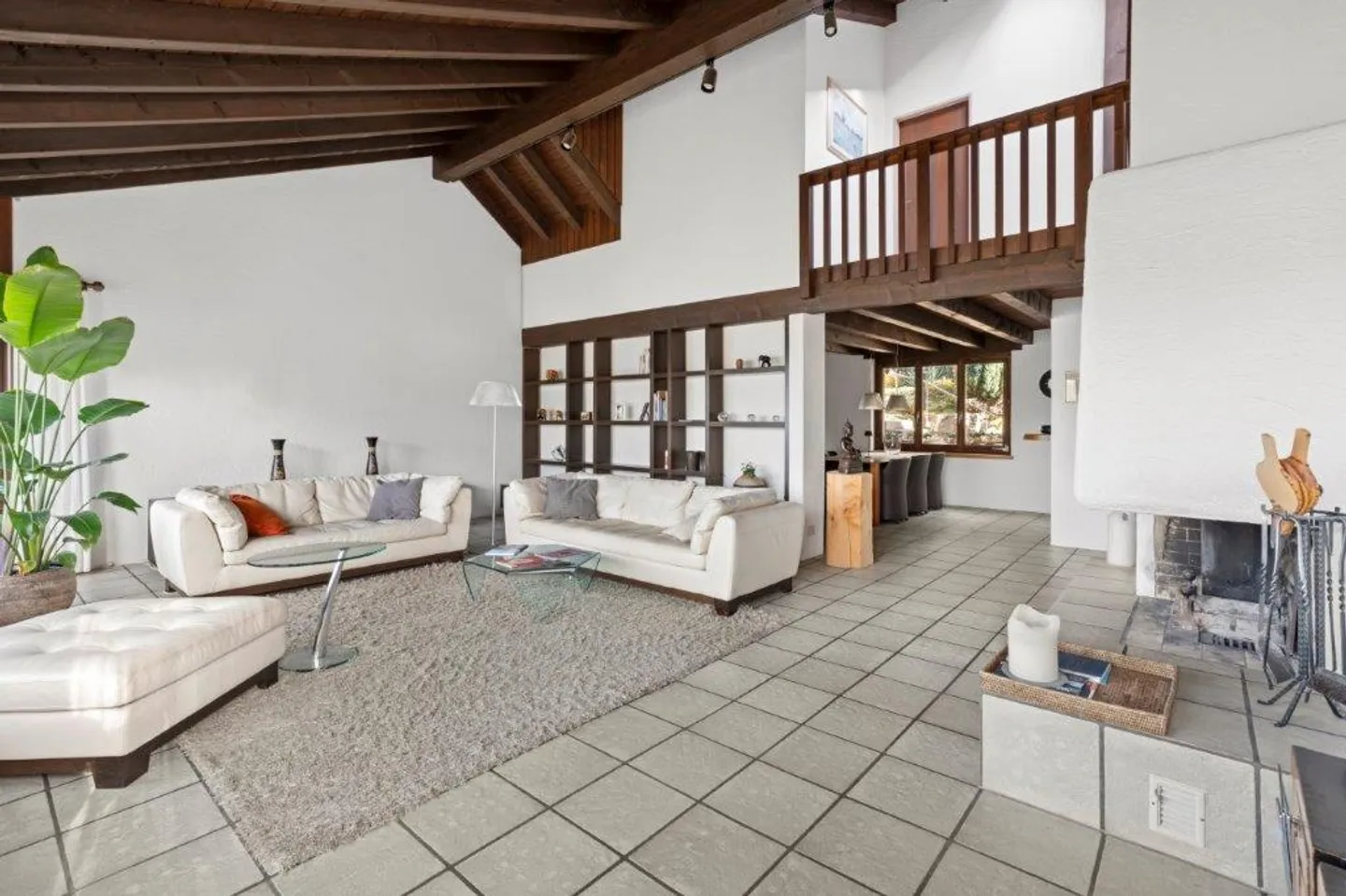 Your new home with lake and mountain views in Walchwil - Photo 2 of 14