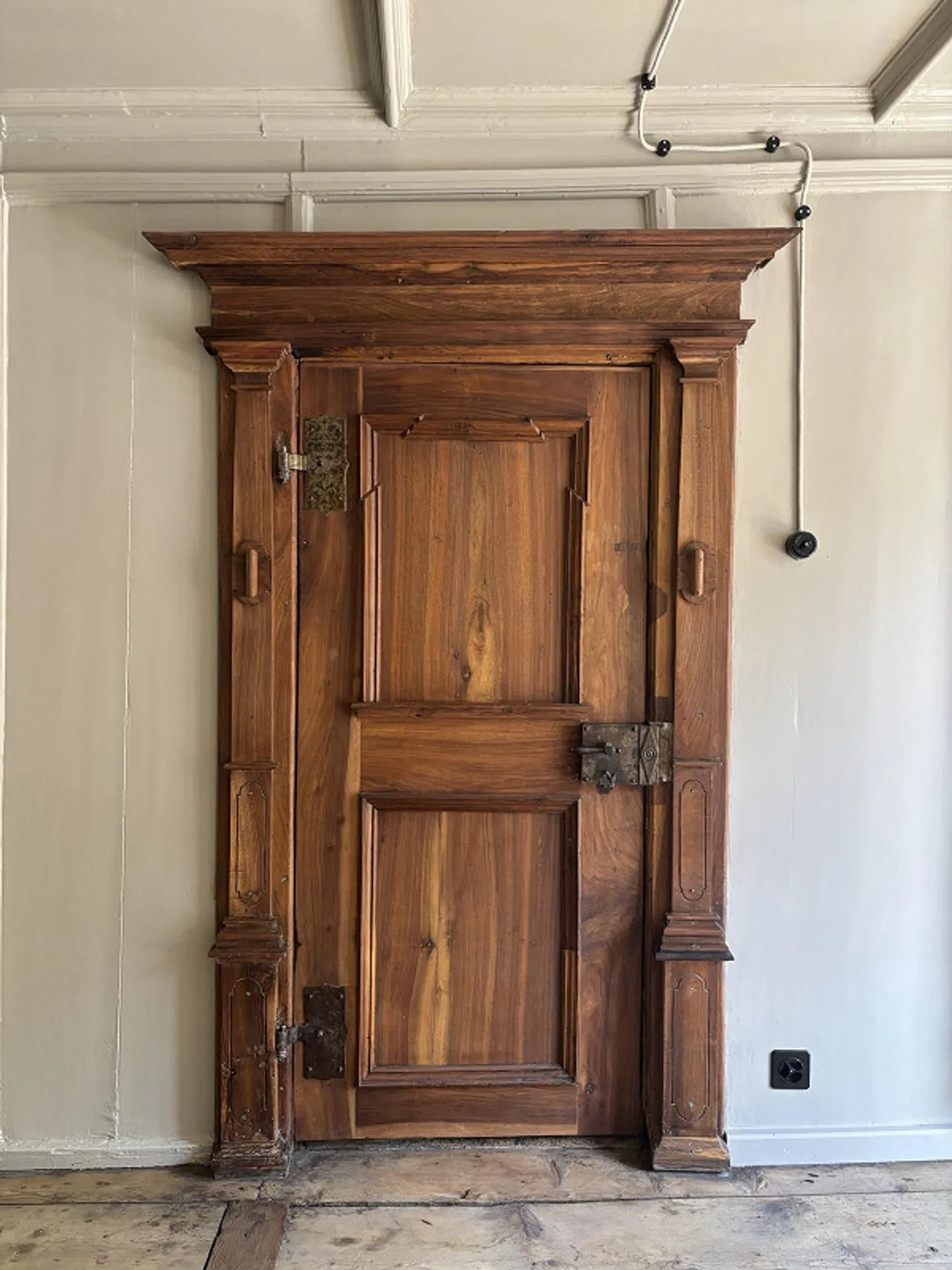 Historical Old Town House with seemingly endless possibilities - Photo 2 of 13
