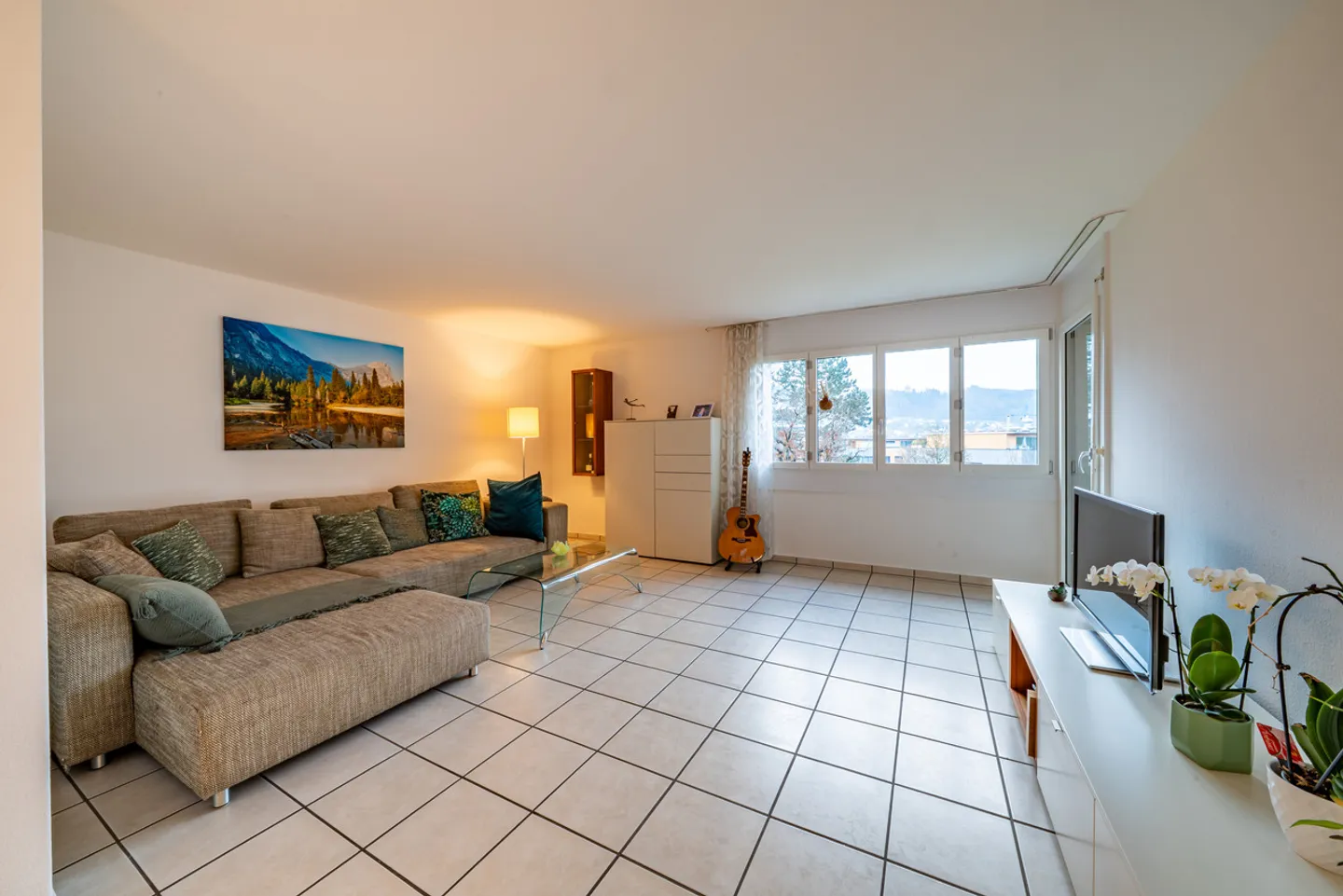 Fully rented multi-family house in a central residential location - Photo 3 of 9