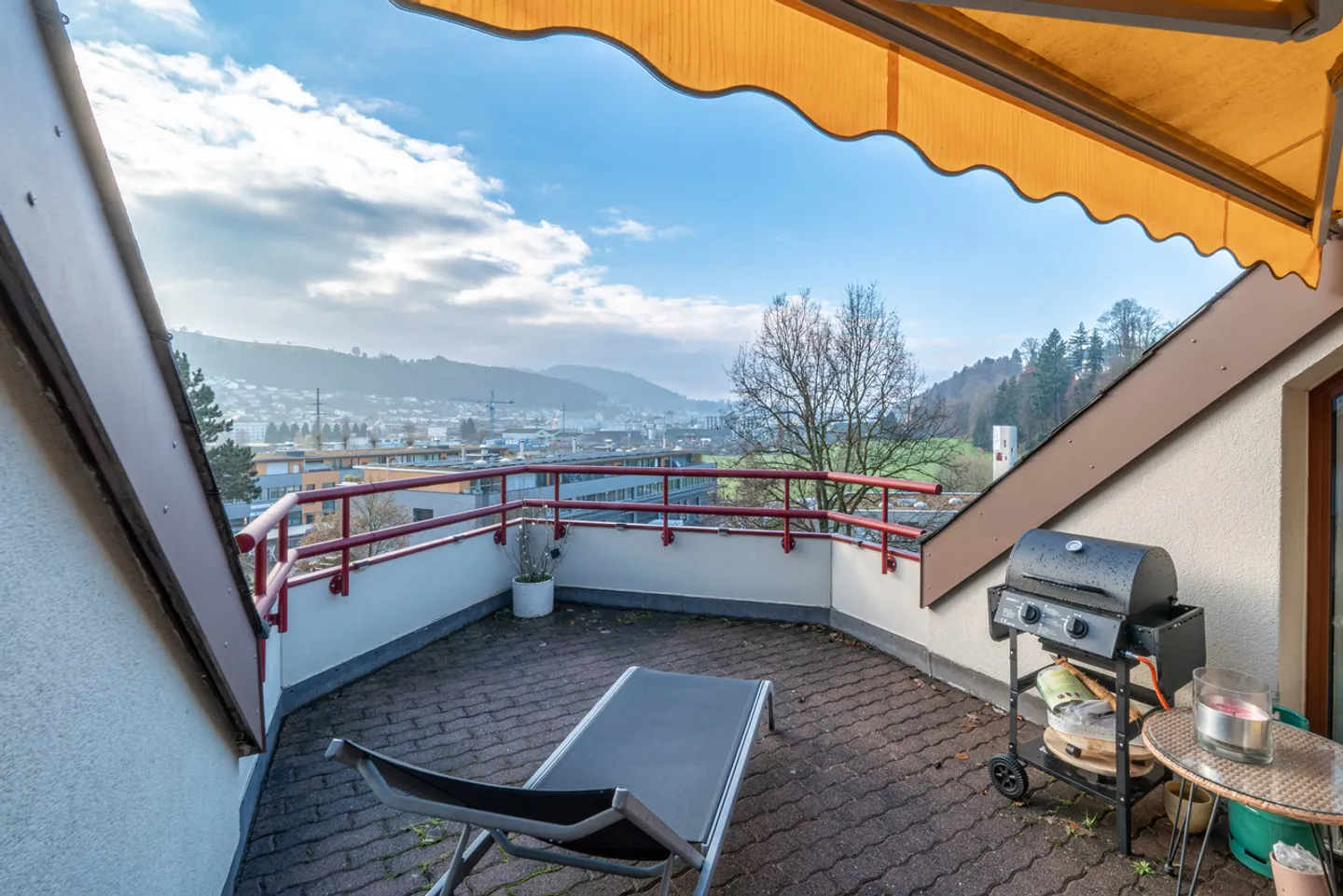 Fully rented multi-family house in a central residential location - Photo 9 of 9