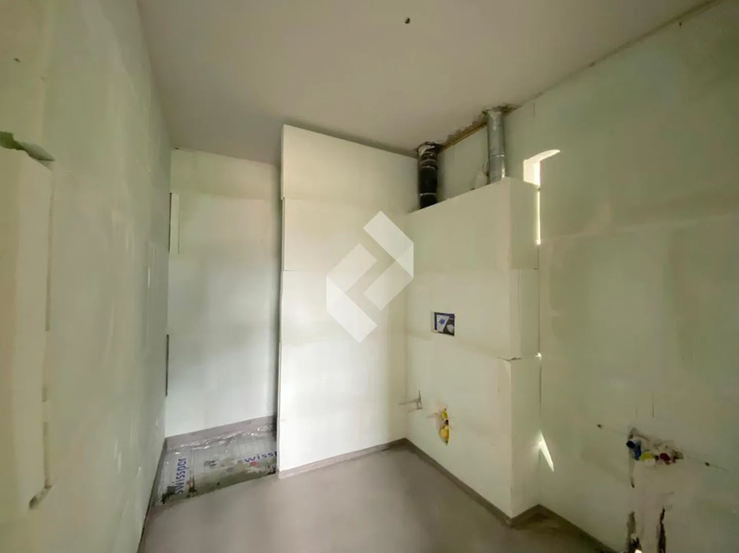 3.5 Room Apartment - Photo 8 of 13