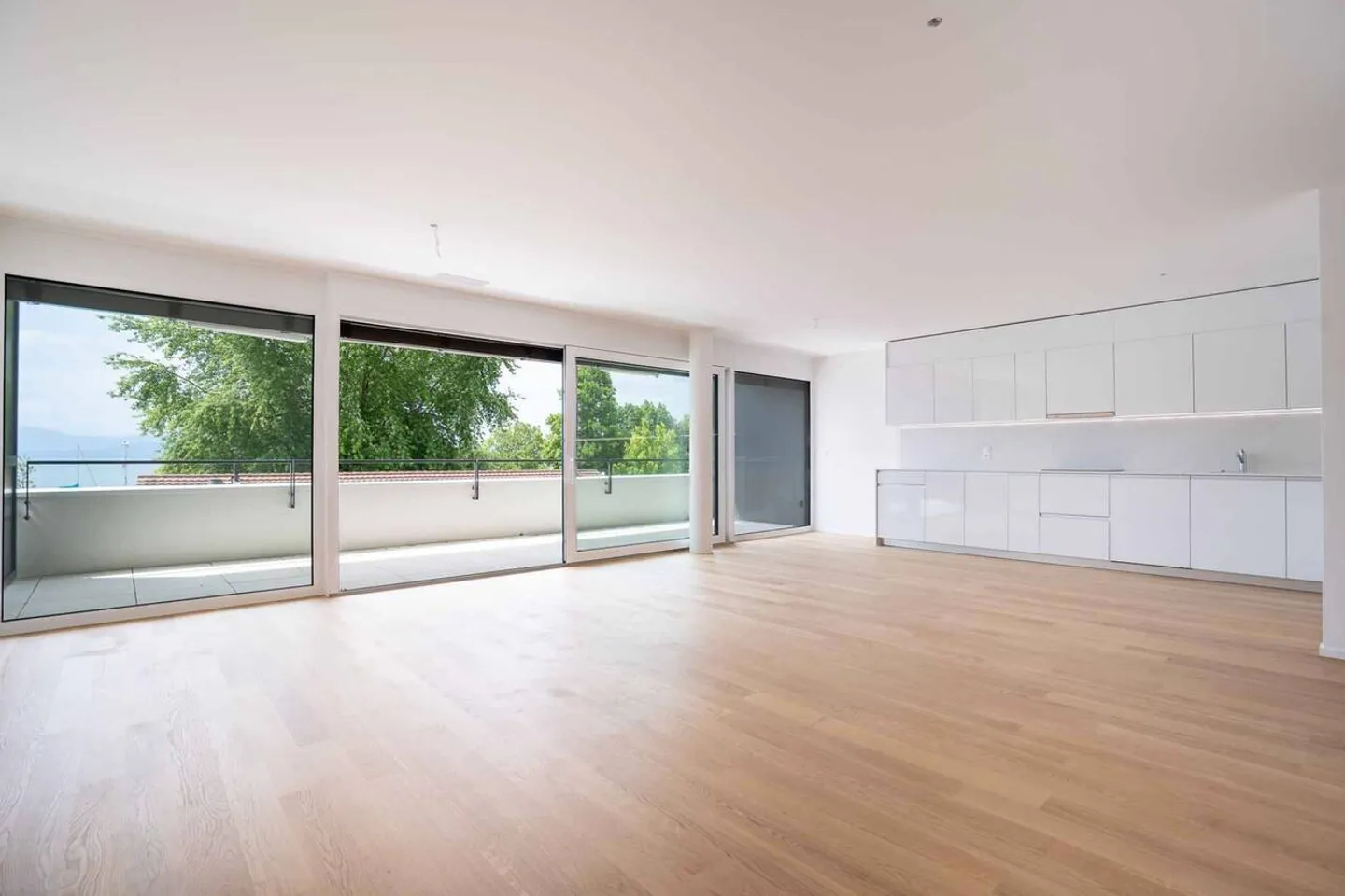 Nuova promozione: appartamento 4.5 locali con balcone coperto - Foto 1 di 13