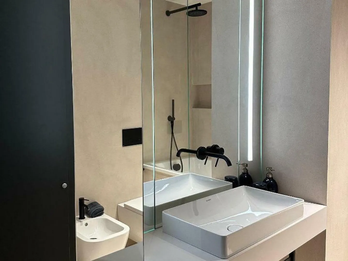 Splendidi eleganti attici duplex 4,5 locali con bellissimo roof-garden - Foto 9 di 11