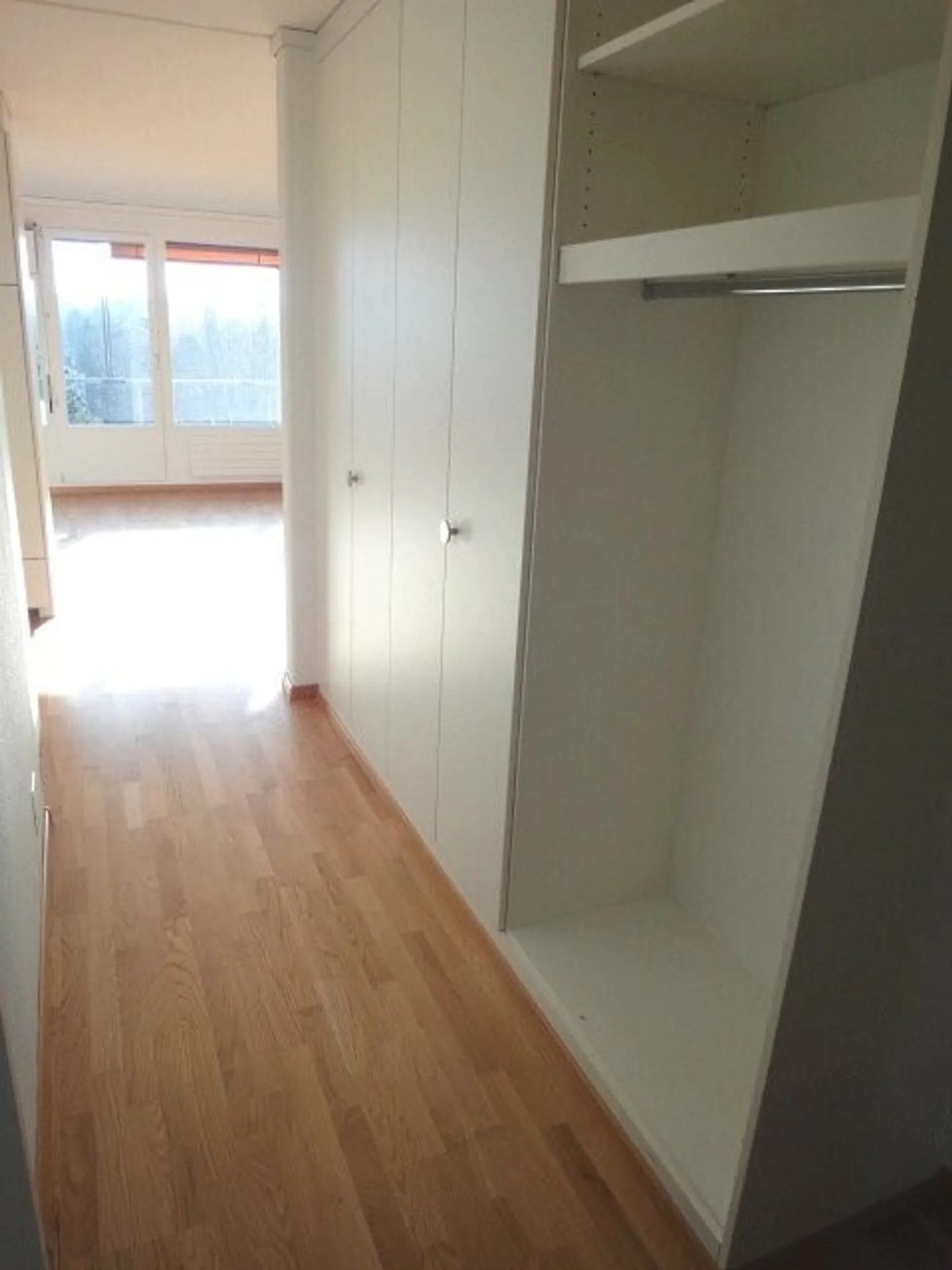 Appartement de 2.5 pièces de 62 m² au 7ème étage avec balcon - Photo 6 sur 9