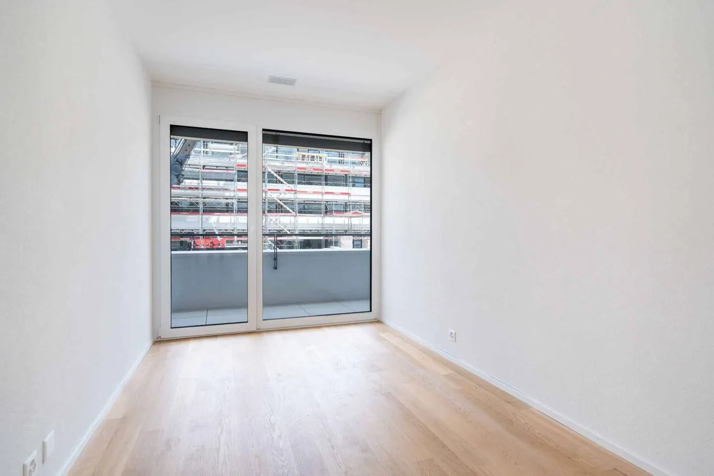 Nuova promozione: appartamento 4.5 locali con balcone coperto - Foto 7 di 13
