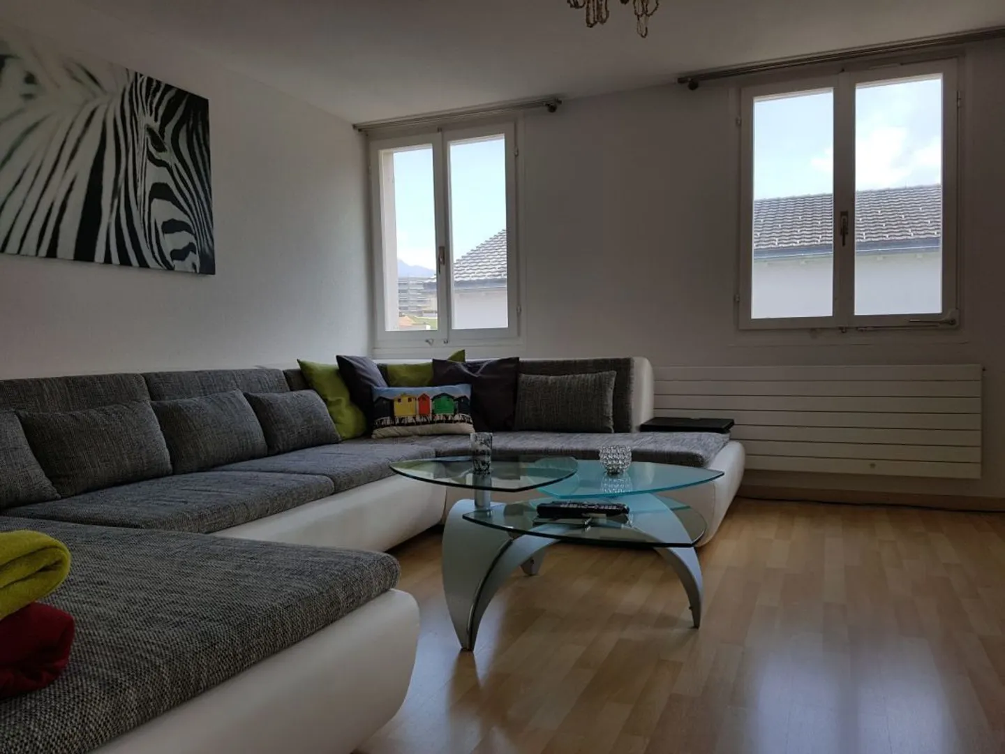 Appartement en duplex de 4,5 pièces avec grande terrasse - Photo 2 sur 12