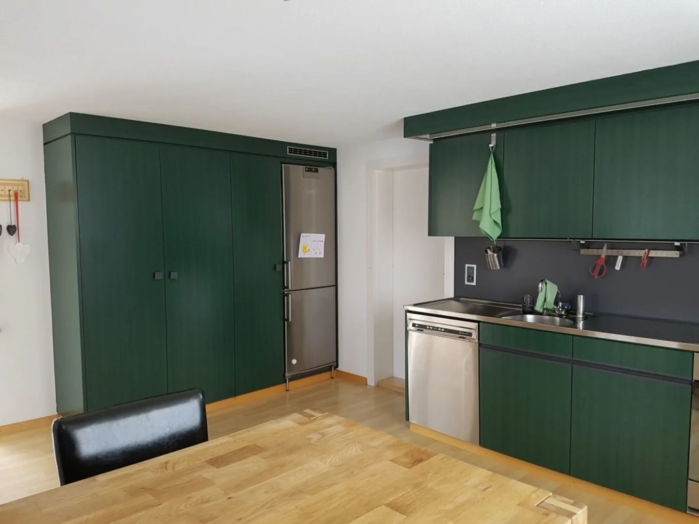 Appartement en duplex de 4,5 pièces avec grande terrasse - Photo 4 sur 12