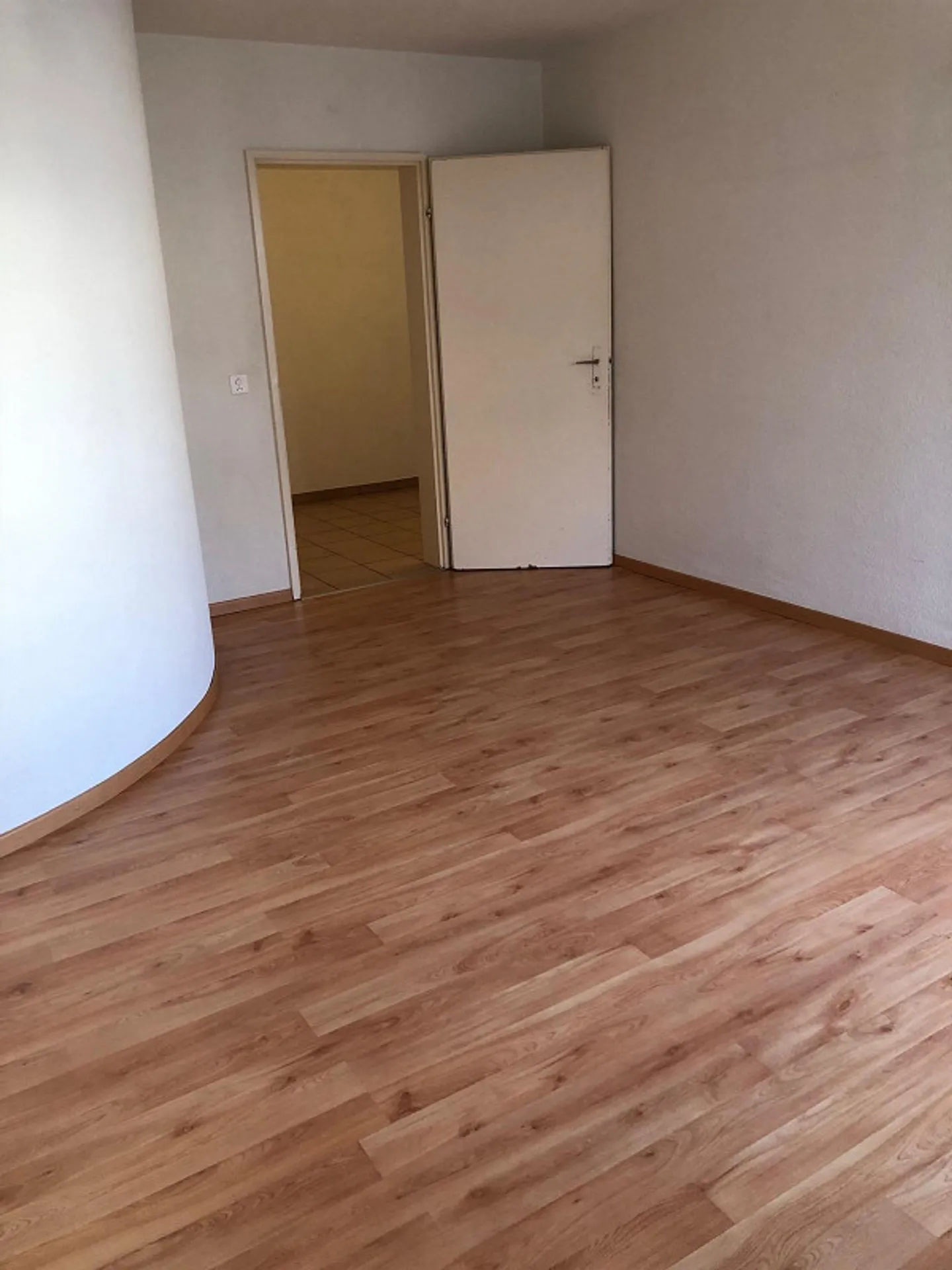 Apartment - Photo 5 of 11