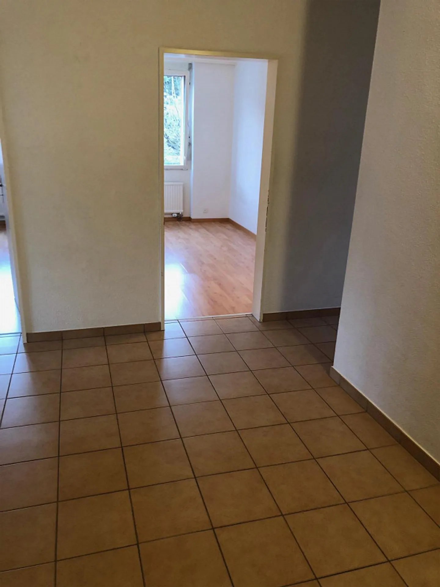 Apartment - Photo 6 of 11