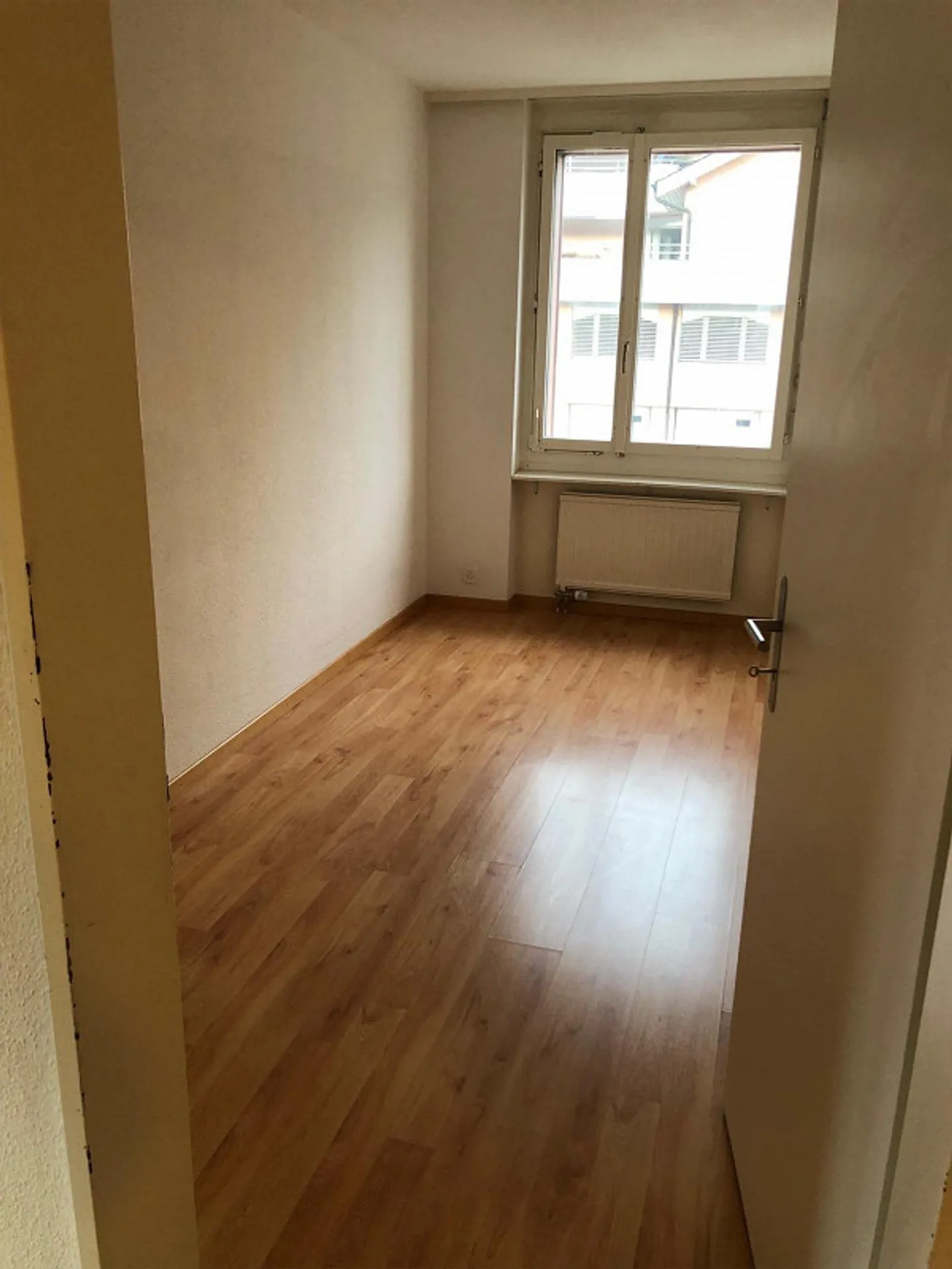 Apartment - Photo 8 of 11