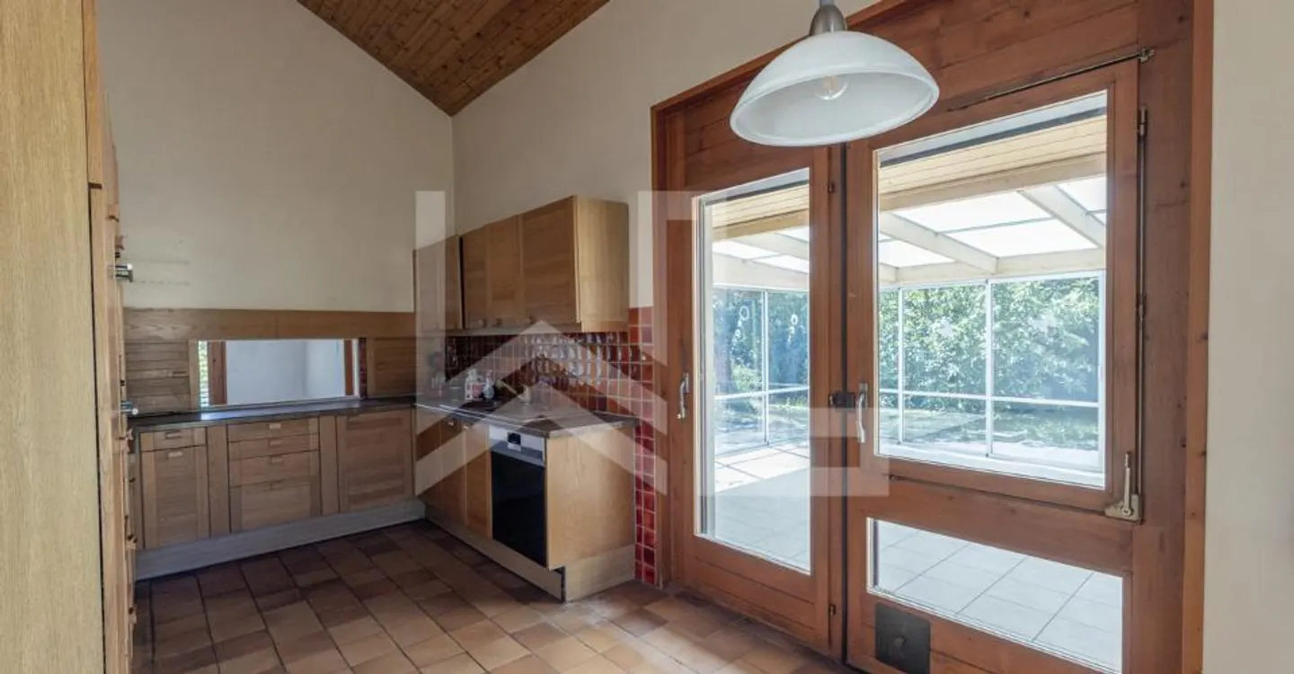 Villa indipendente da ristrutturare - Foto 4 di 13