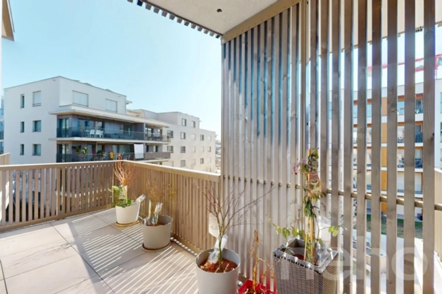 Duplex for sale - Photo 2 of 13