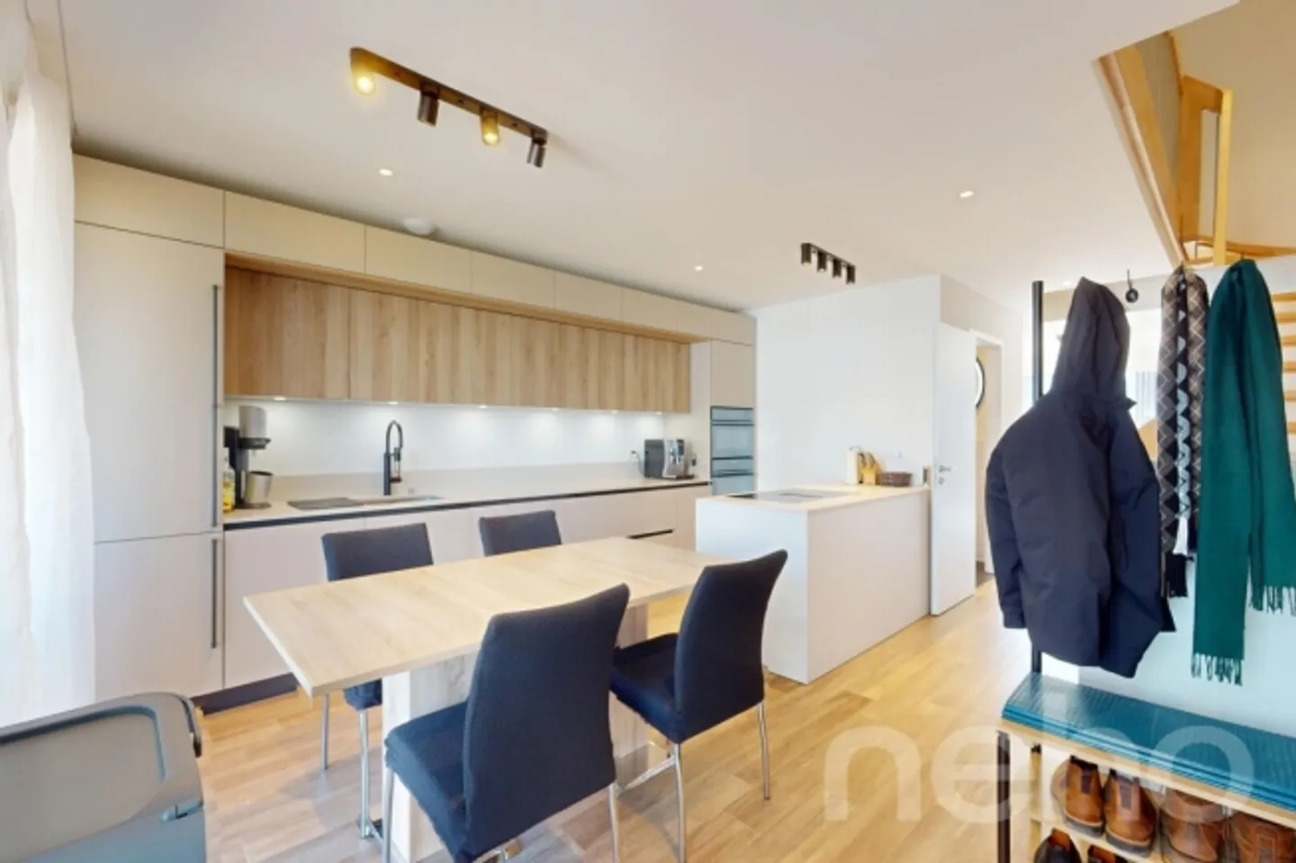 Duplex for sale - Photo 5 of 13