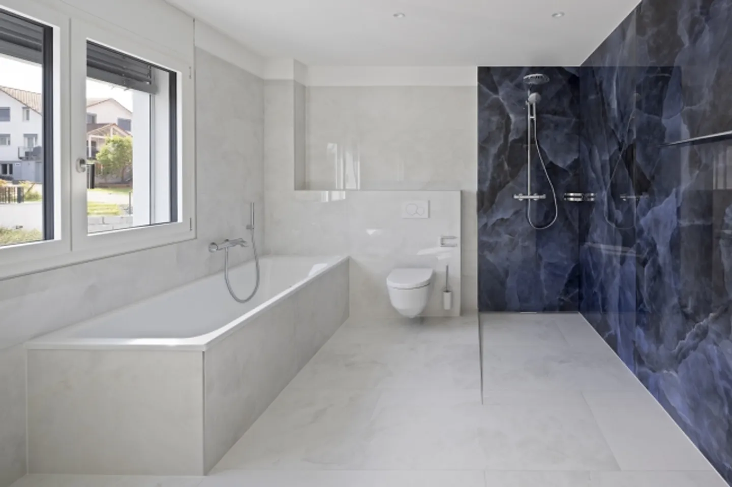 NUOVA COSTRUZIONE con molte possibilità di design in una posizione idilliaca e soleggiata - Foto 7 di 13