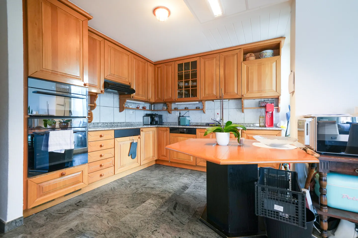 4-room apartment - Photo 2 of 8