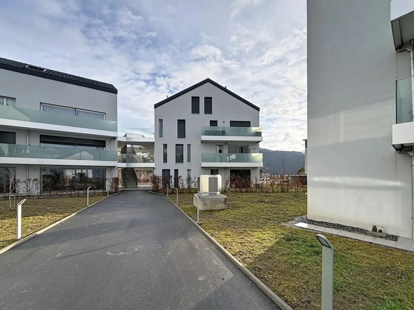 Charmant Appartement en Attique - Photo 2 sur 8