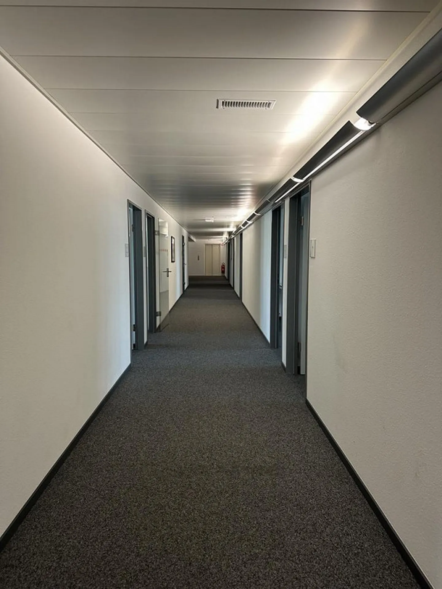 Spazi per uffici attraenti in Kirschgartenstrasse 12/14 - Foto 4 di 11