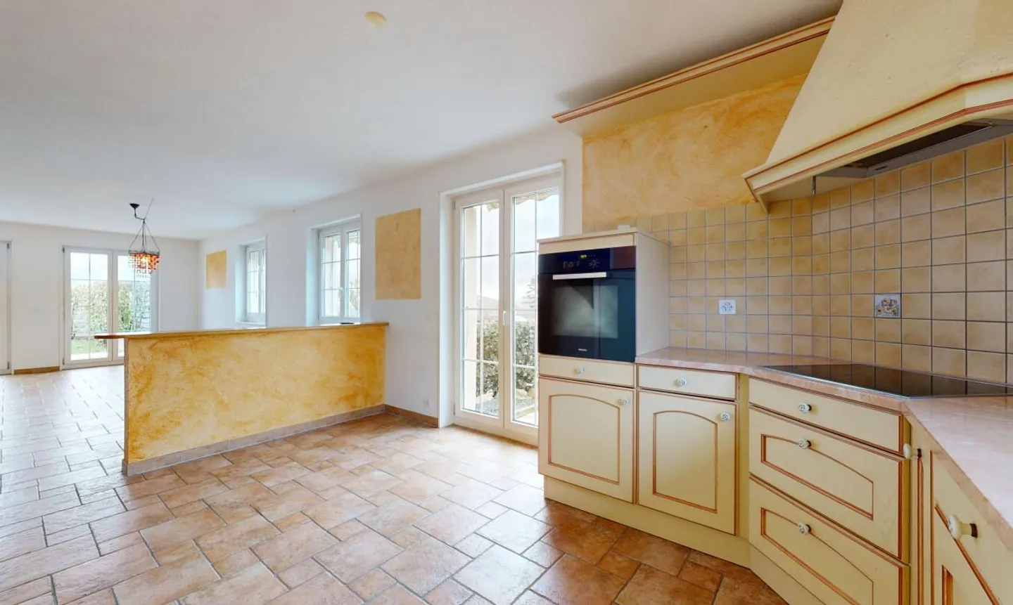 Pretty semi-detached house with 5.5 rooms in absolute calm in Sullens - Photo 7 of 13