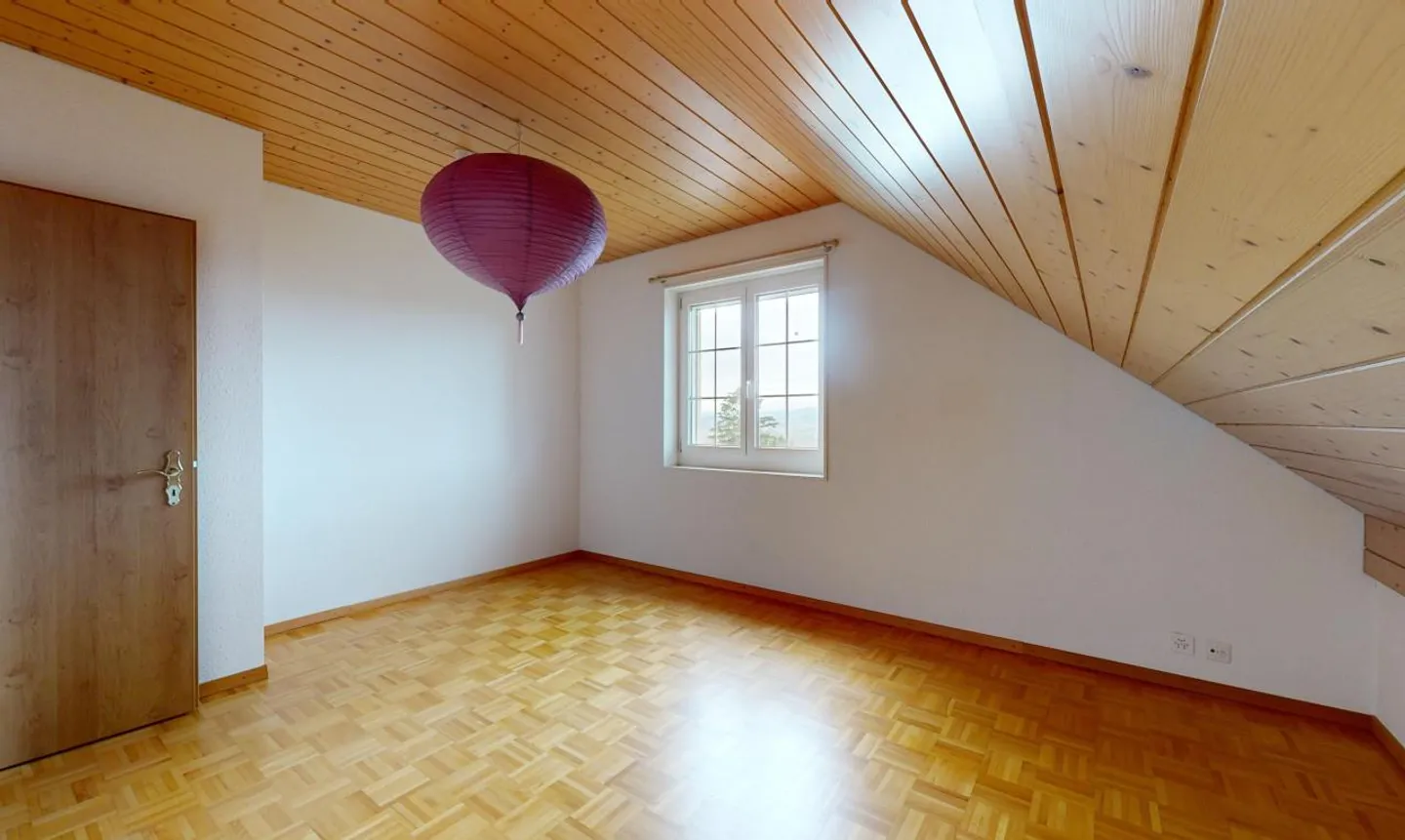 Pretty semi-detached house with 5.5 rooms in absolute calm in Sullens - Photo 10 of 13