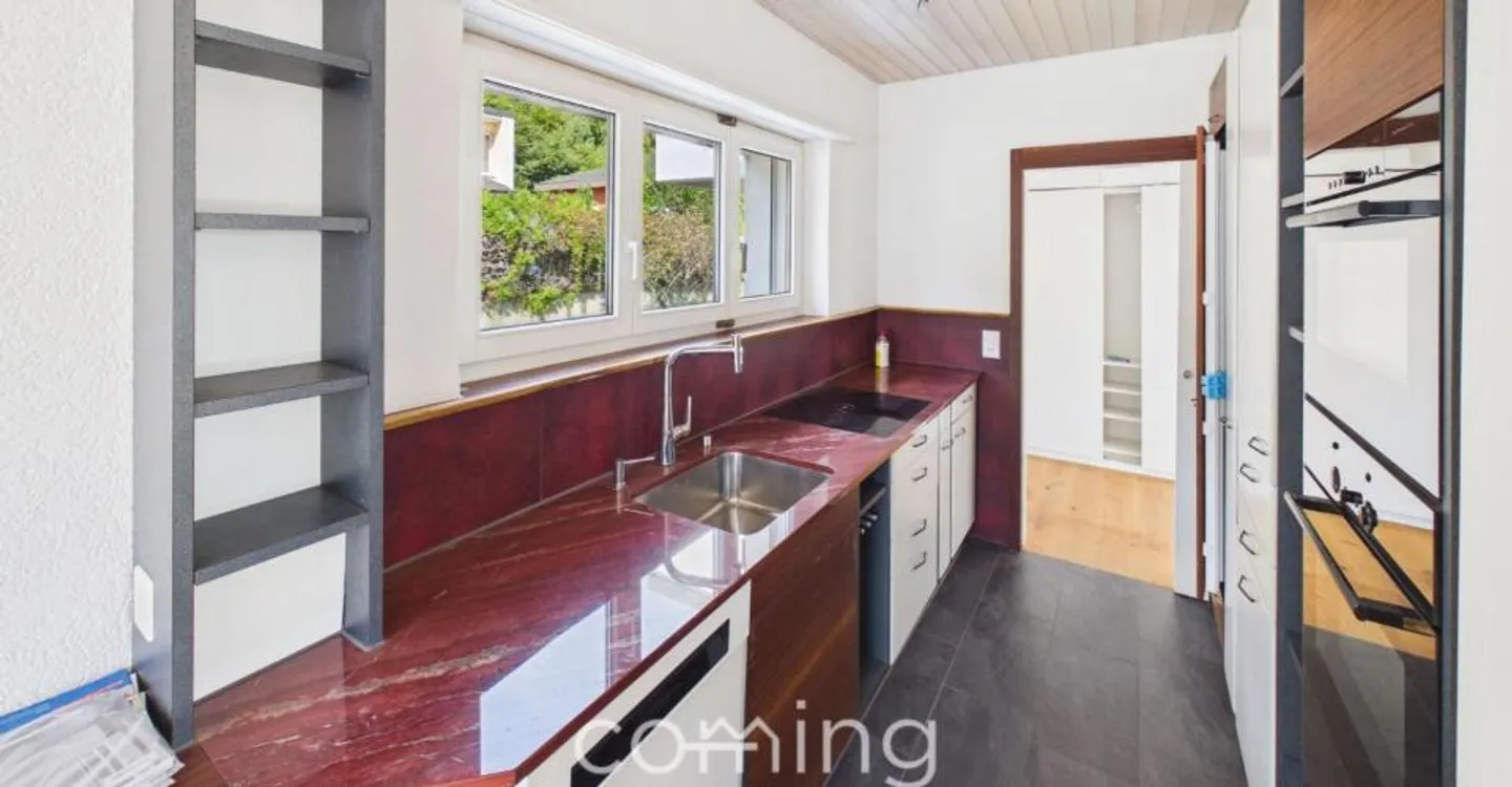 Modernized 7.5-room single-family house with a panoramic view in Lohn-Ammannsegg - Photo 7 of 12