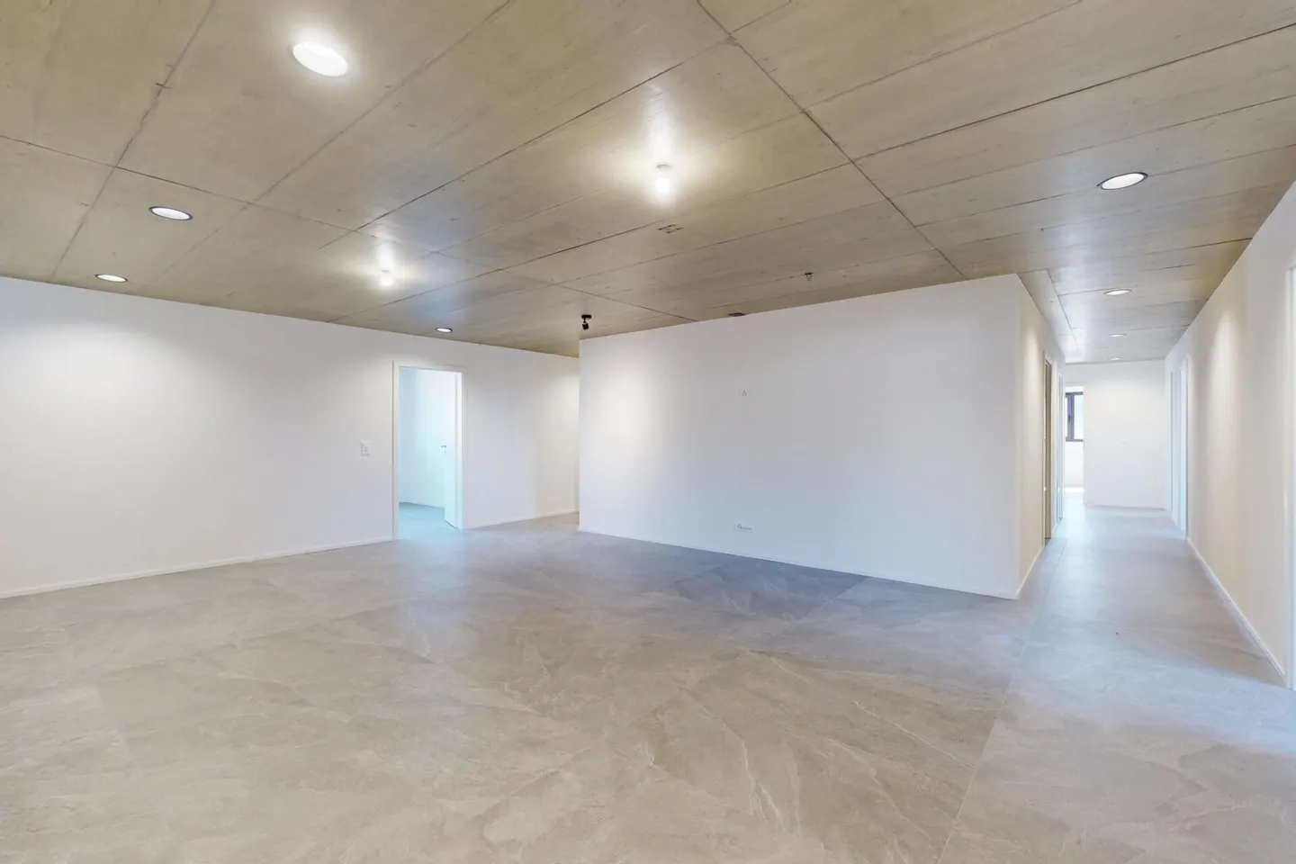 Spazi per uffici / studio - Foto 10 di 15