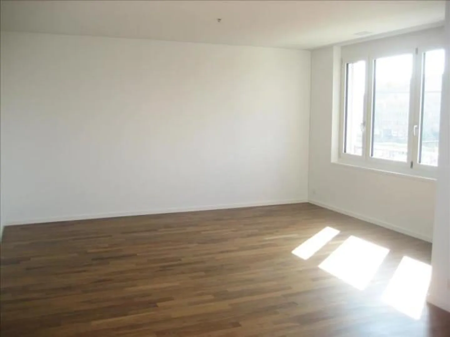 Beautiful Living! - Photo 3 of 11