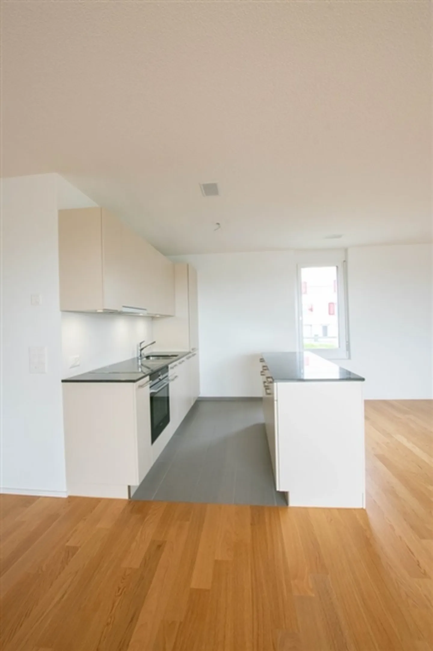 Cercasi appartamento luminoso di 2,5 locali a Thörishaus - Foto 2 di 7