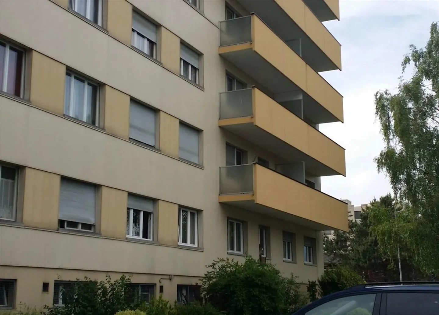 3.5-ROOM APARTMENT - Photo 1 of 12