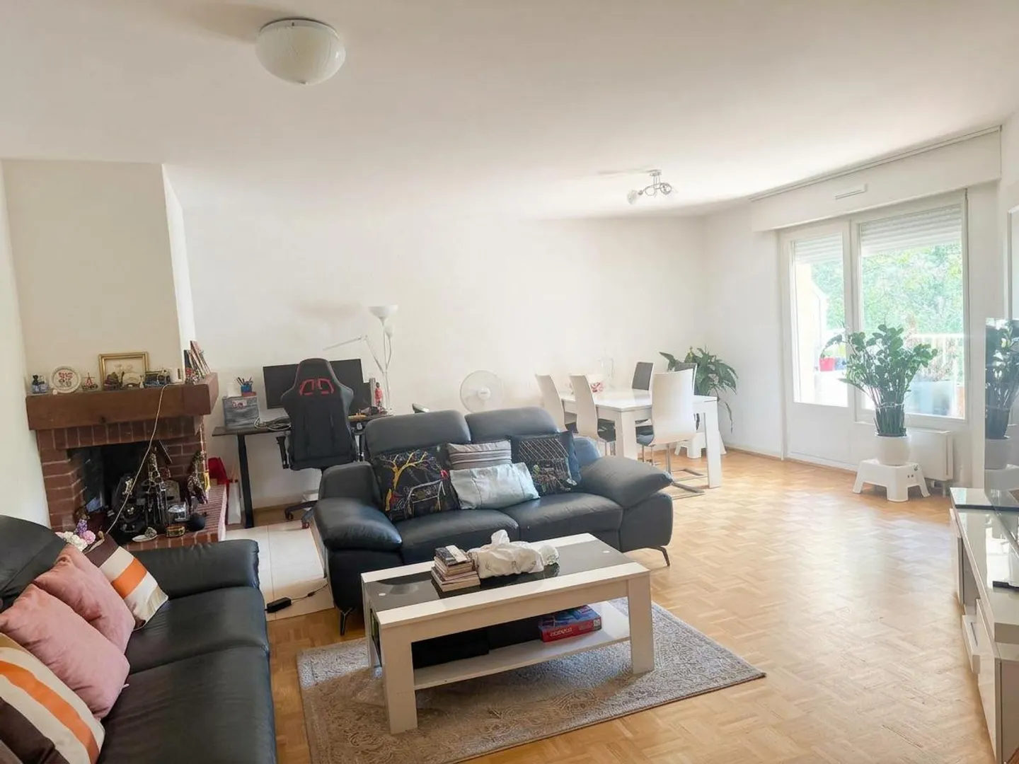 ESCLUSIVITÀ? Ampio appartamento di 5 locali di 117 m² a Pregny-Chambésy - Foto 2 di 10