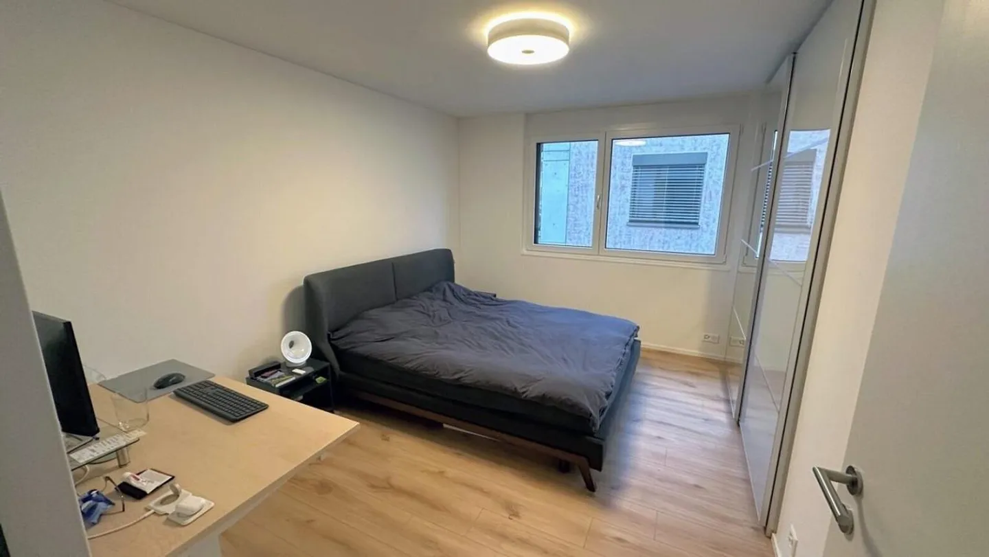 2,5-Zimmer-Wohnung mit Balkon in Haldenstrasse 79, 8045 Zürich - Foto 6 von 7